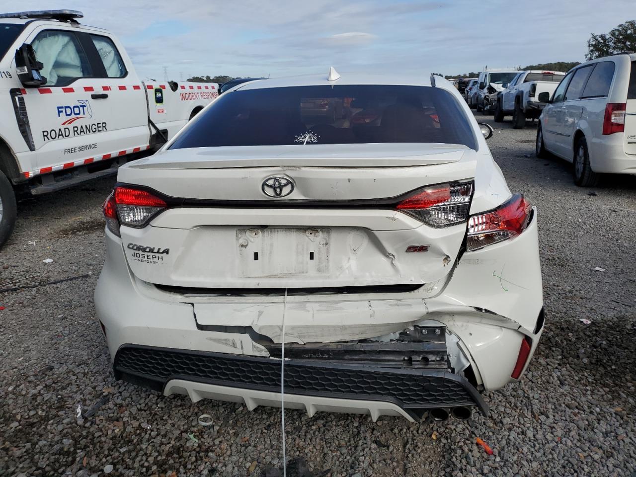 2020 Toyota Corolla - Image 6