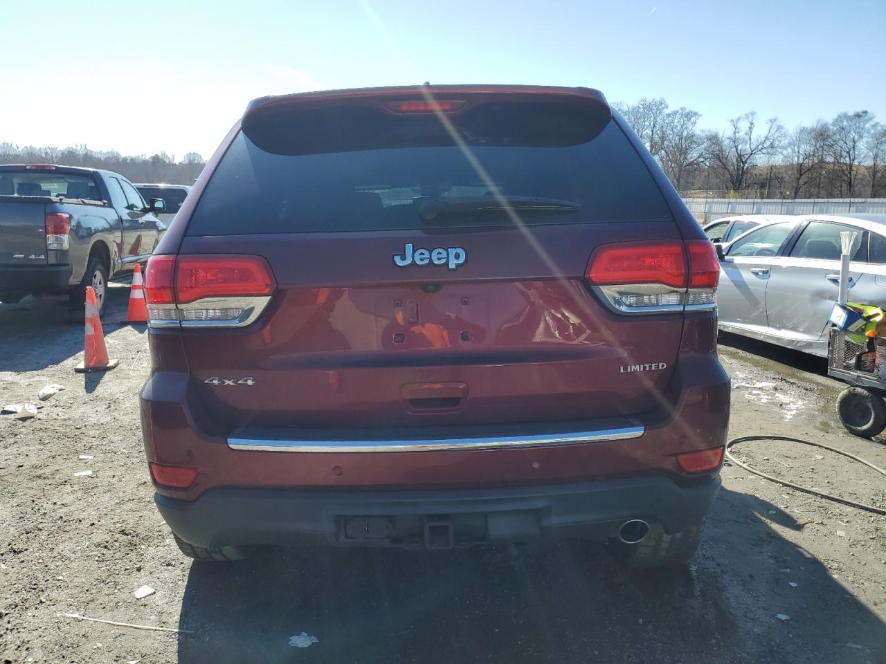 2018 Jeep Grand Cherokee - Image 6