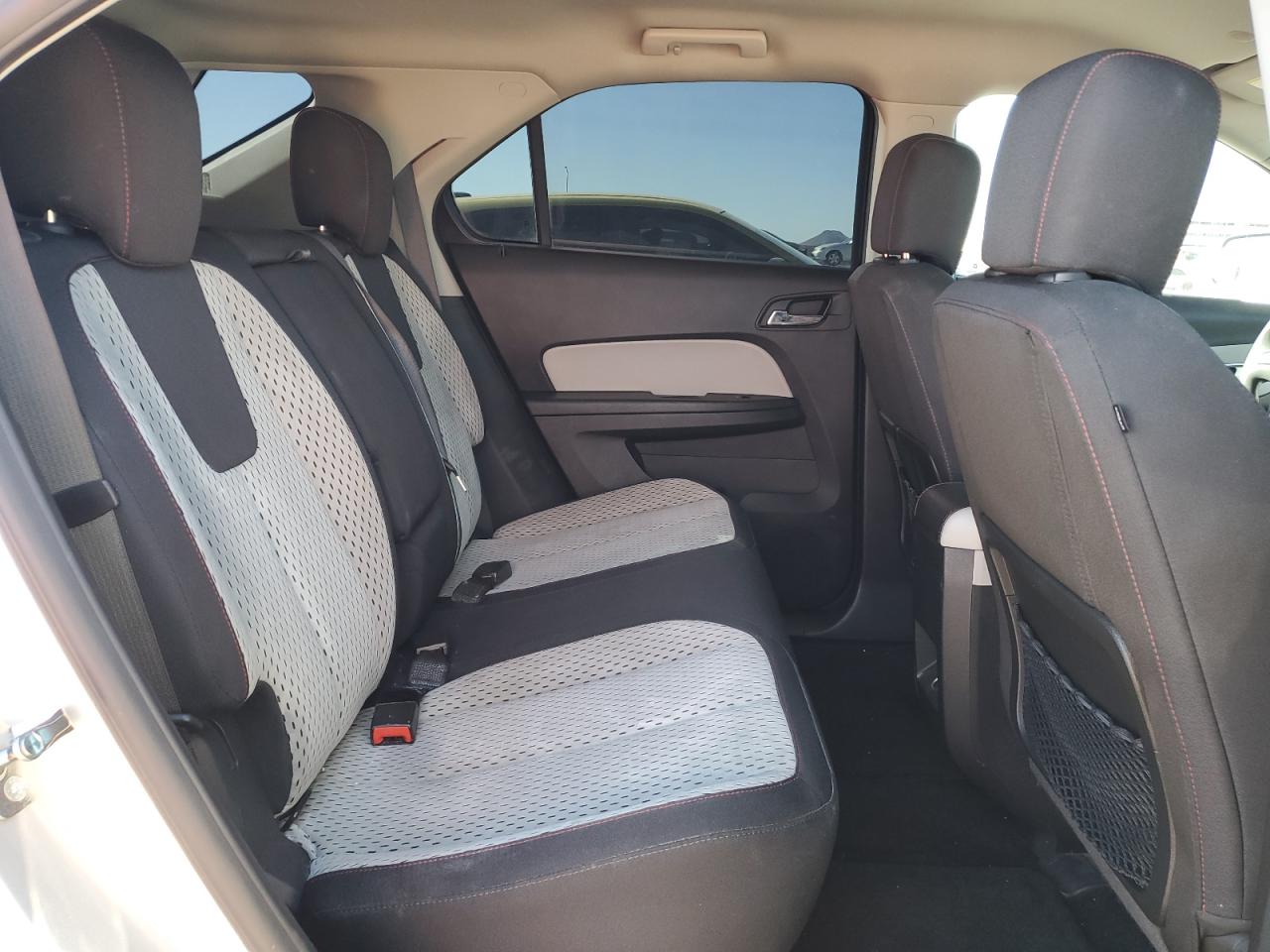 2015 Chevrolet Equinox - Image 11