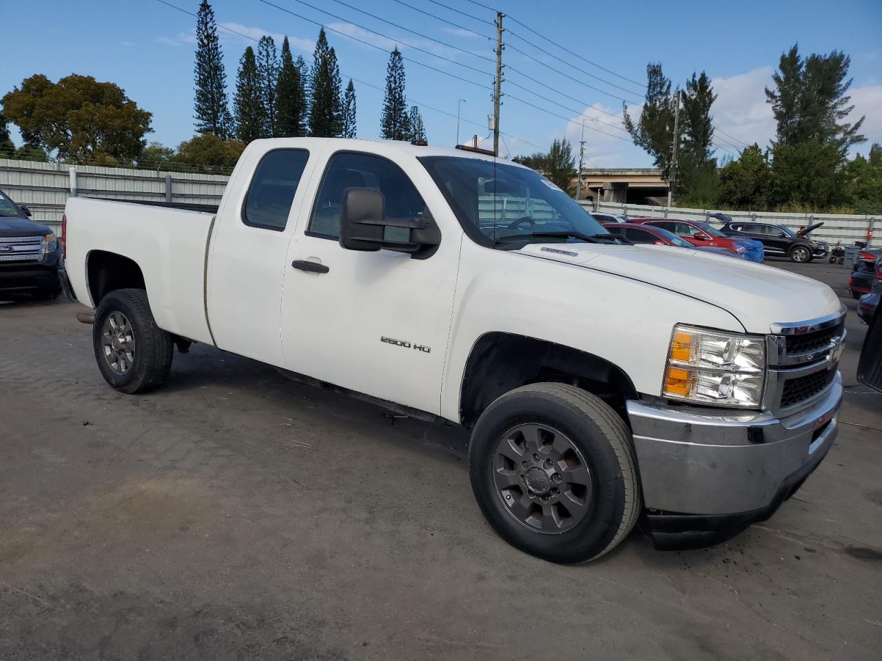 VIN 1GC2KVCG9DZ144141 2013 CHEVROLET ALL Models no.4