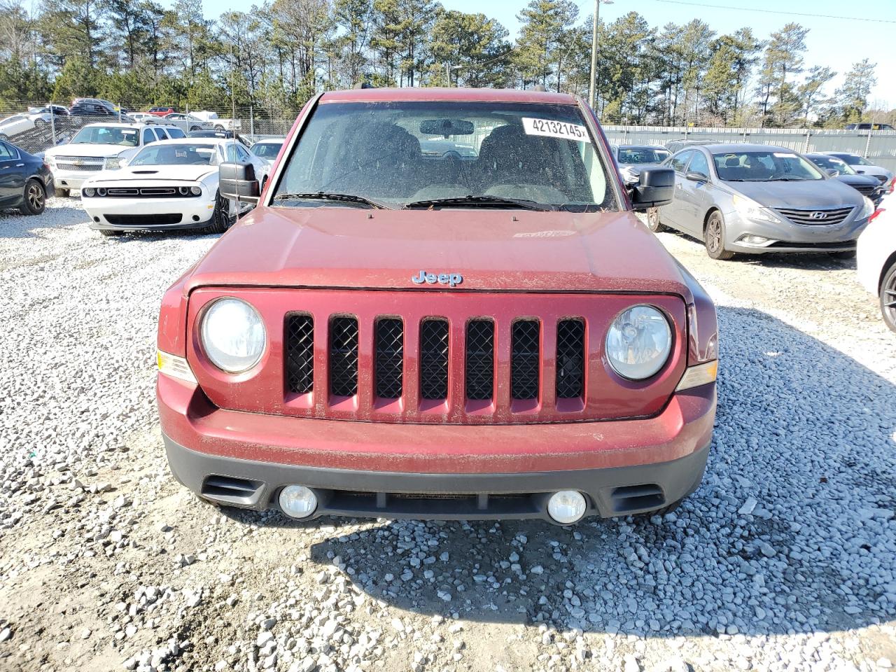 2013 Jeep Liberty (Patriot) - Image 5