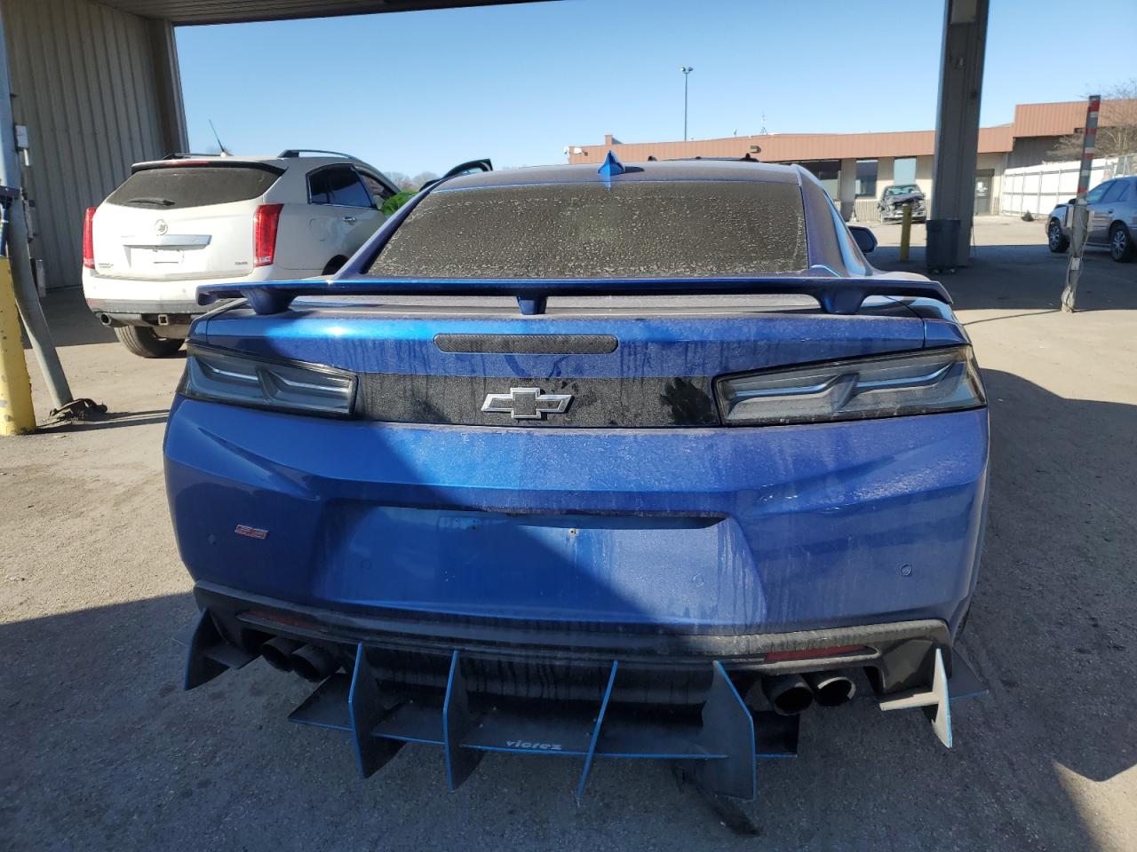 2017 Chevrolet Camaro - Image 6