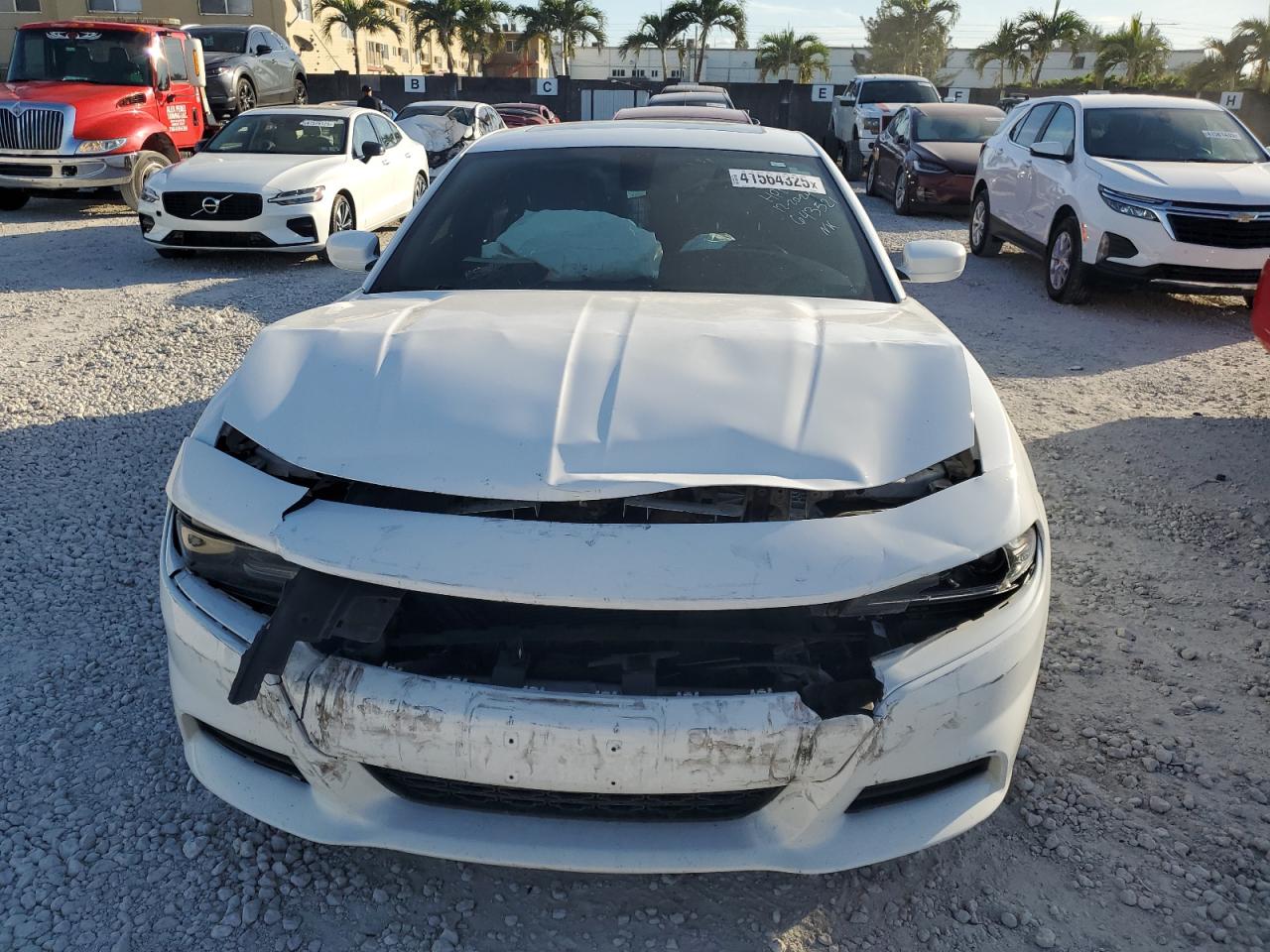 VIN 2C3CDXBG9KH643521 2019 DODGE CHARGER no.5