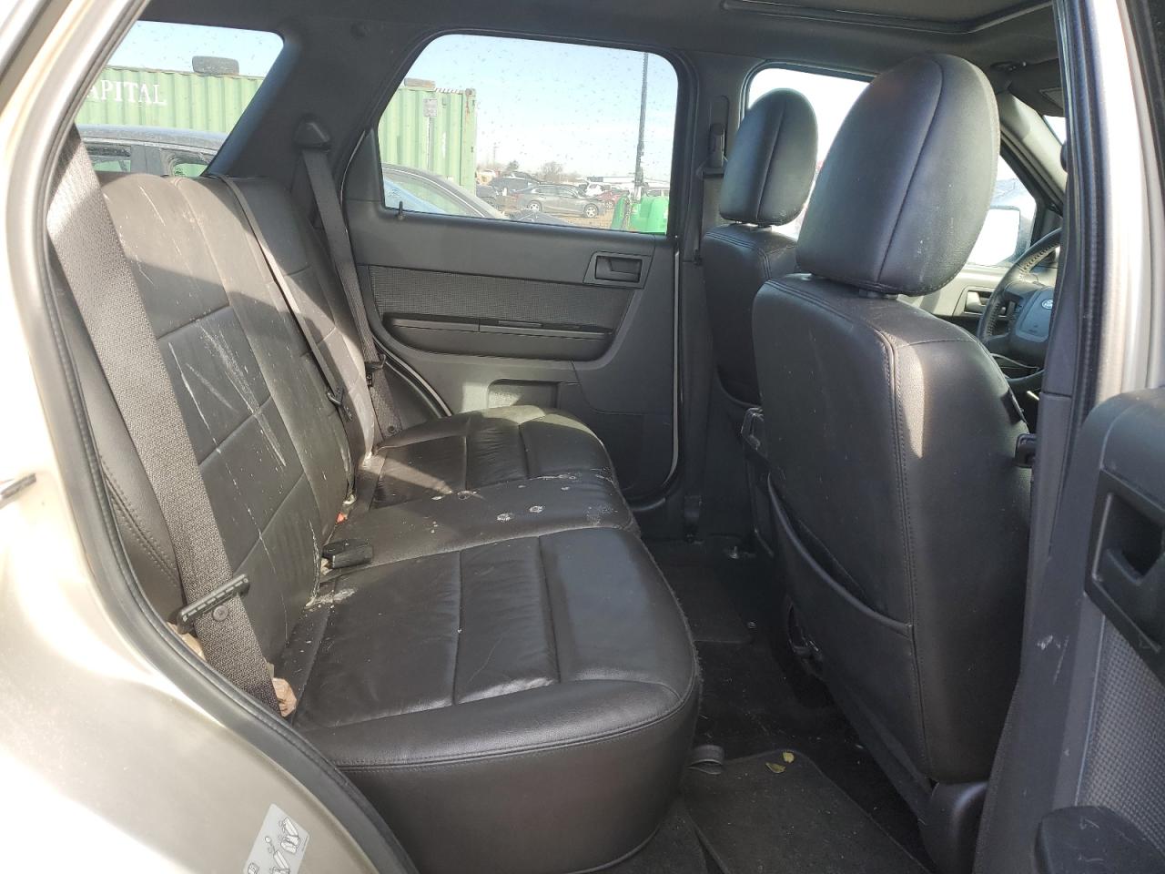 2012 Ford Escape - Image 10