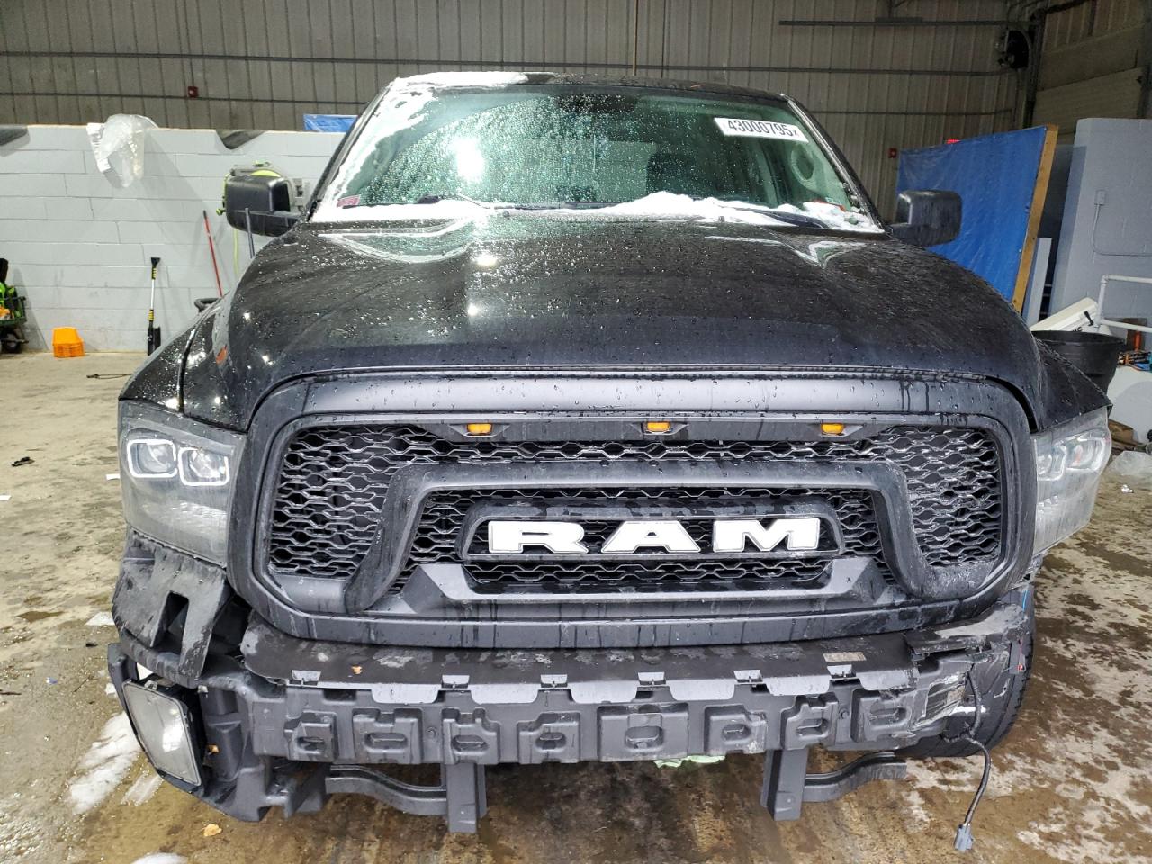 2018 RAM 1500 - Image 5