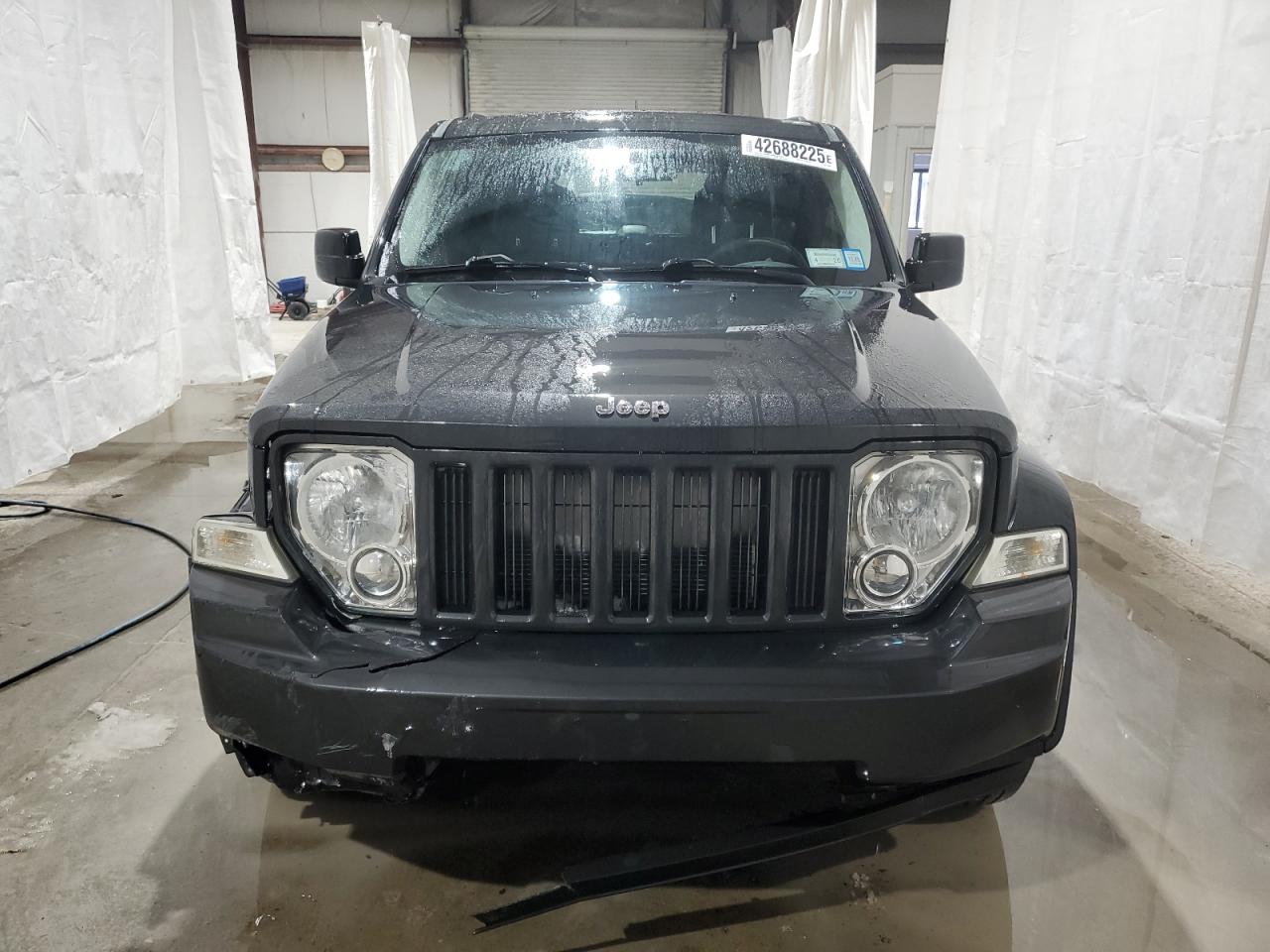 2010 Jeep Liberty (North America) - Image 5