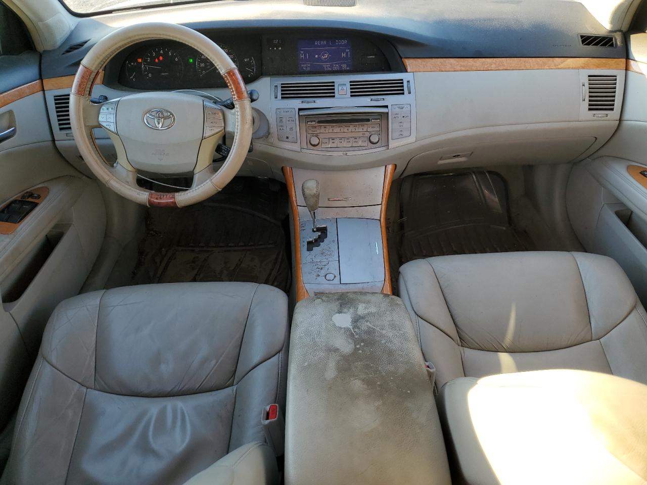 2006 Toyota Avalon - Image 8