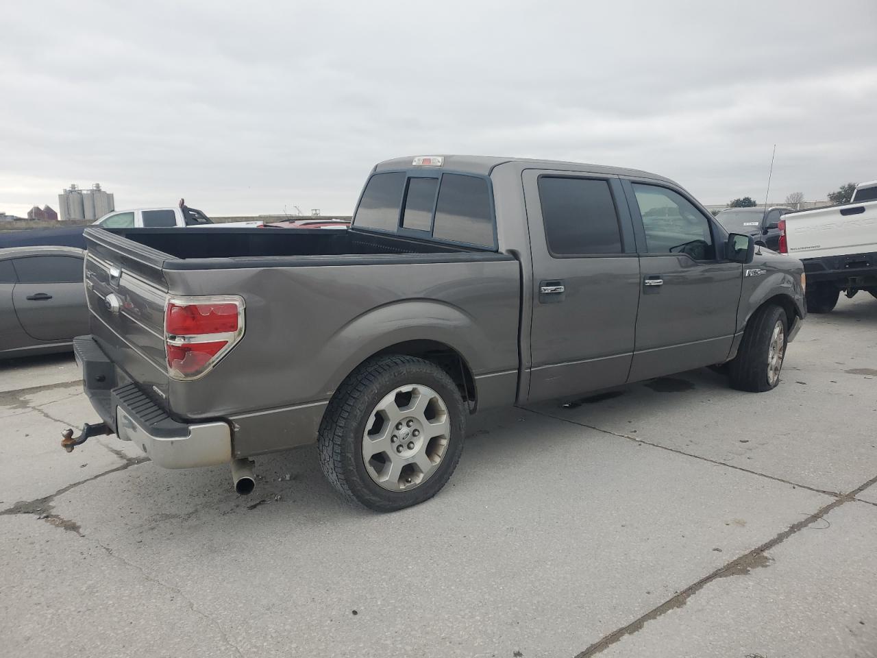 2011 Ford F-150 - Image 3