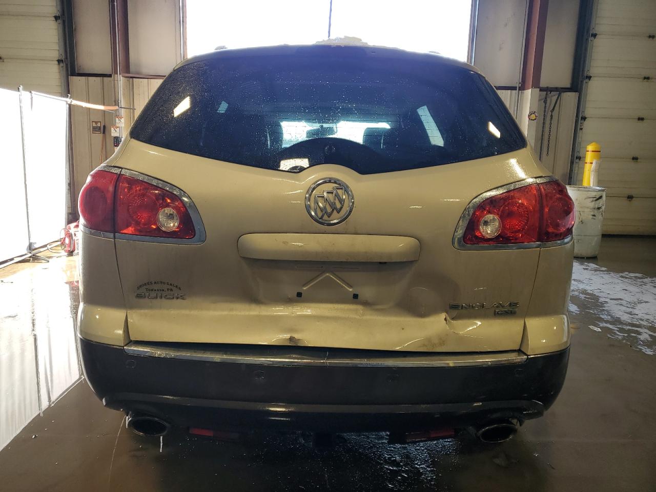 2010 Buick Enclave - Image 6