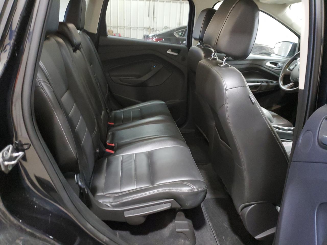 2015 Ford Escape - Image 11