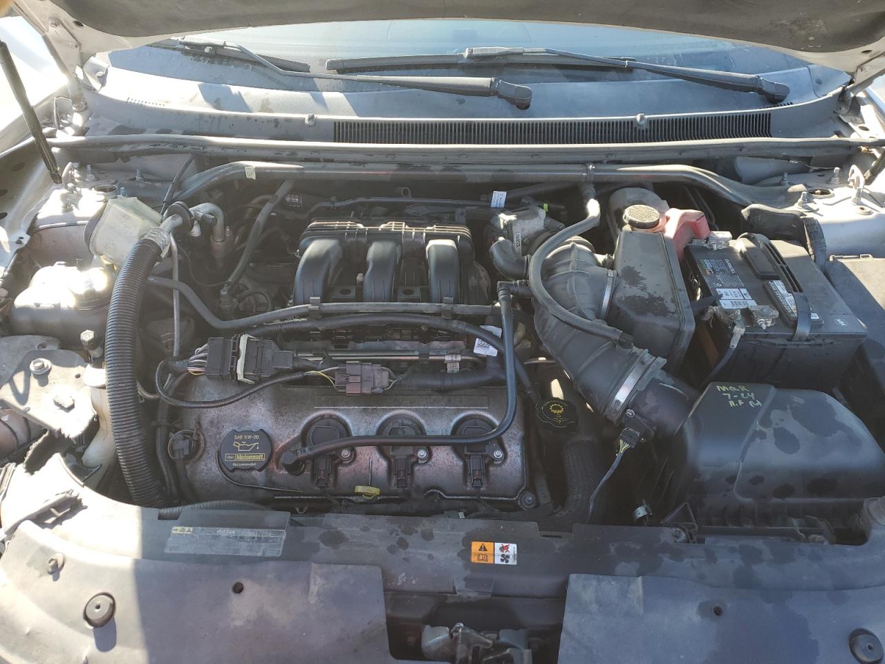 2009 Ford Taurus - Image 12