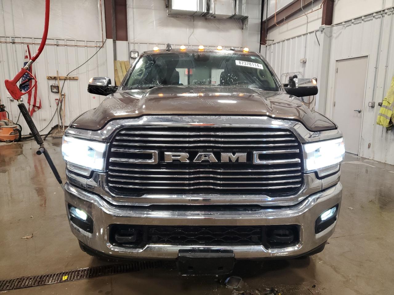 2019 RAM 3500 - Image 5