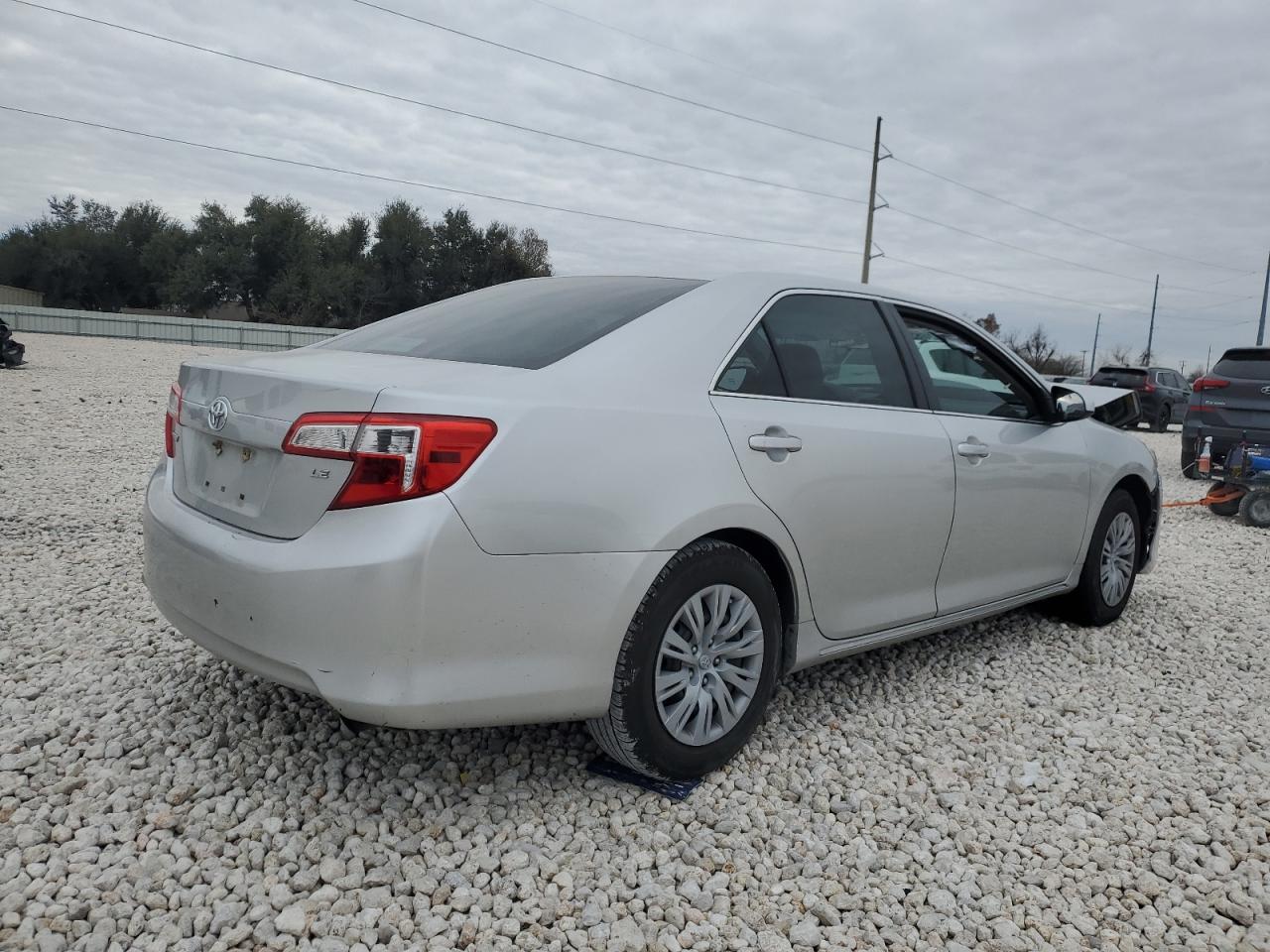 2013 Toyota Camry - Image 3