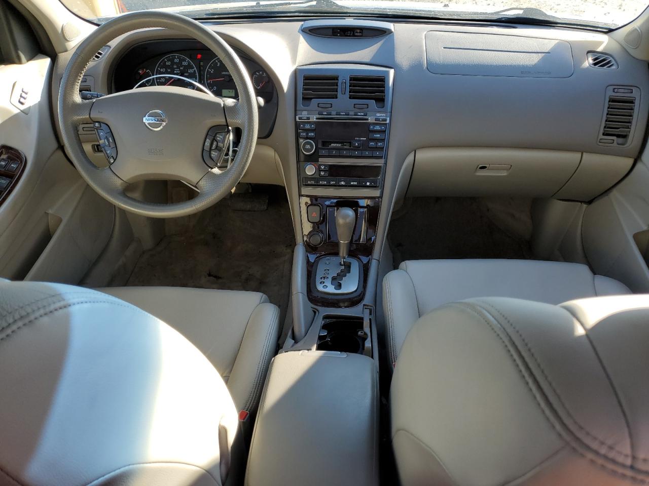 2003 Nissan Maxima - Image 8