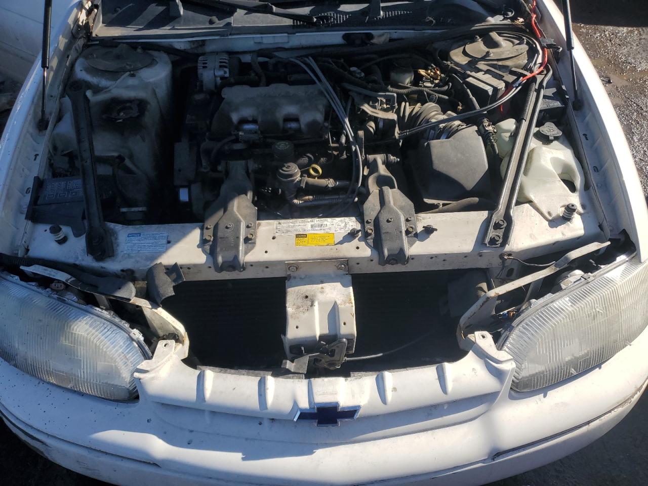 2001 Chevrolet Lumina - Image 12
