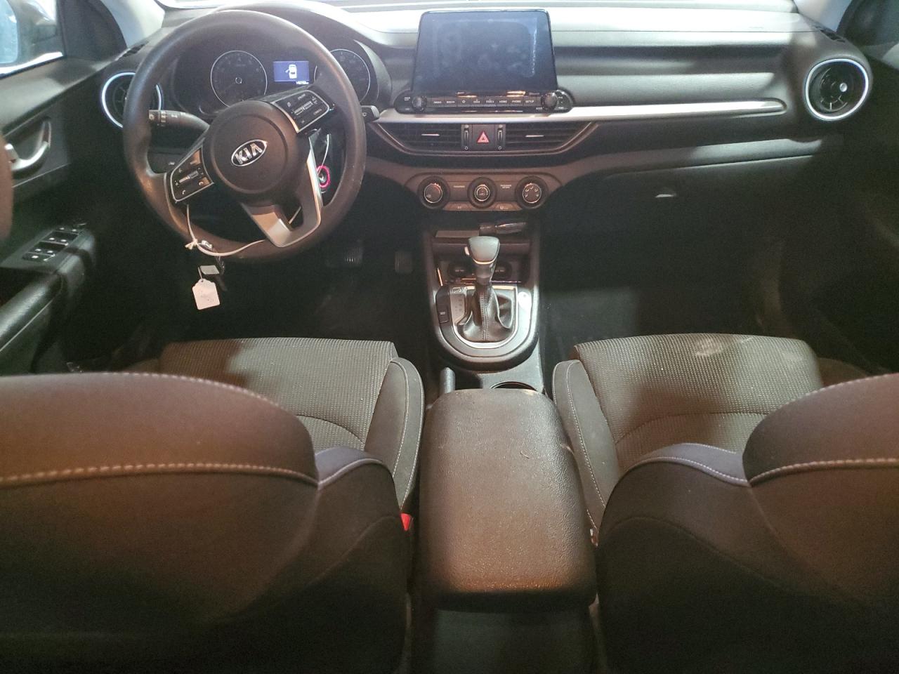 2020 Kia Forte - Image 8