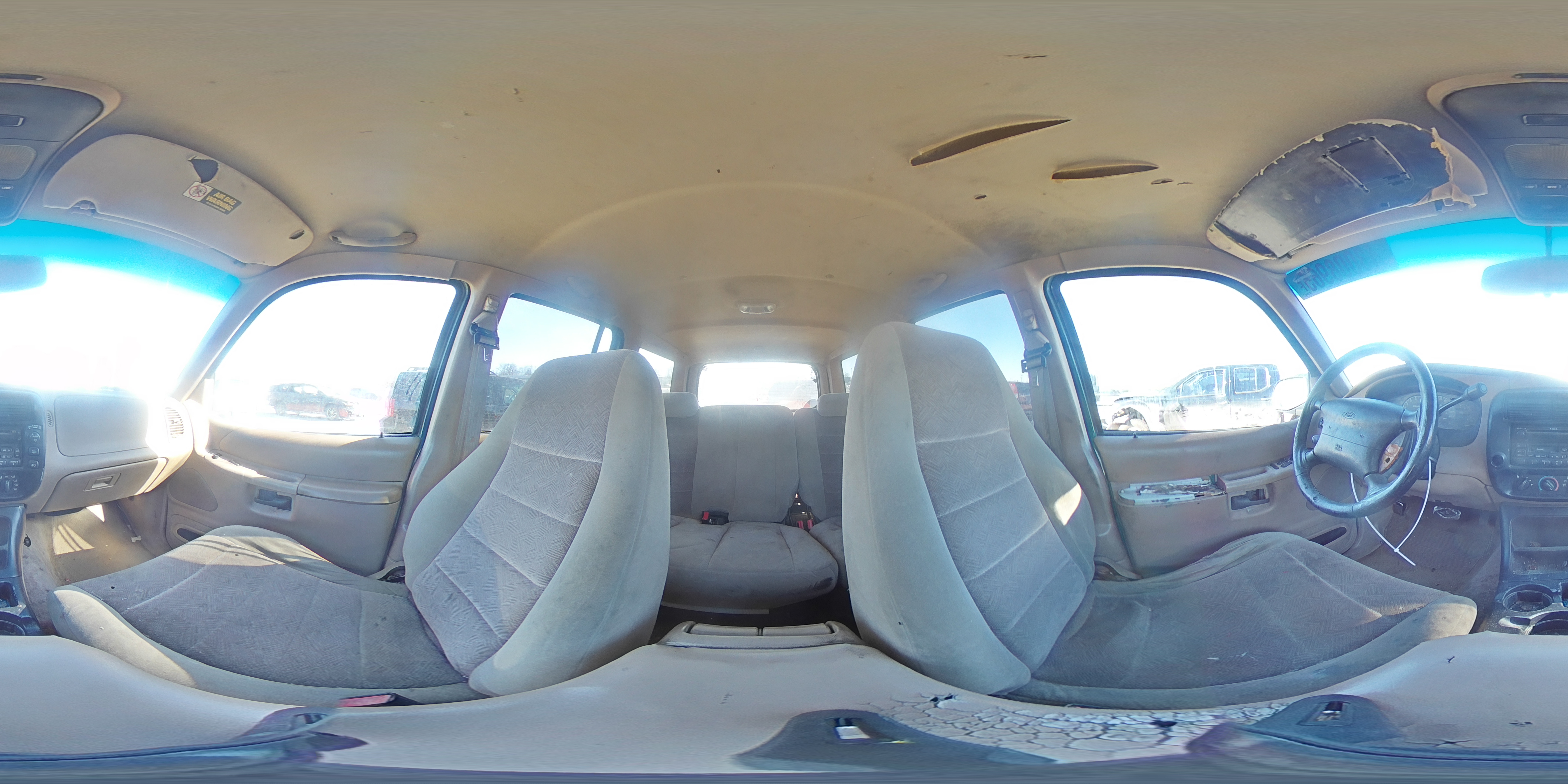 2000 Ford Explorer - Image 14