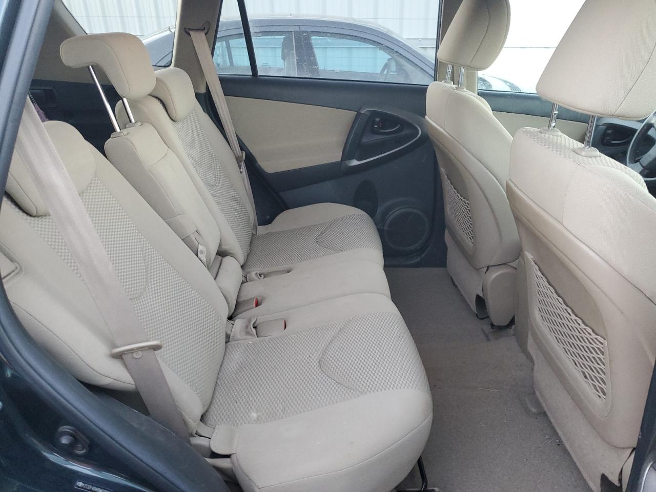 2011 Toyota RAV 4 - Image 11