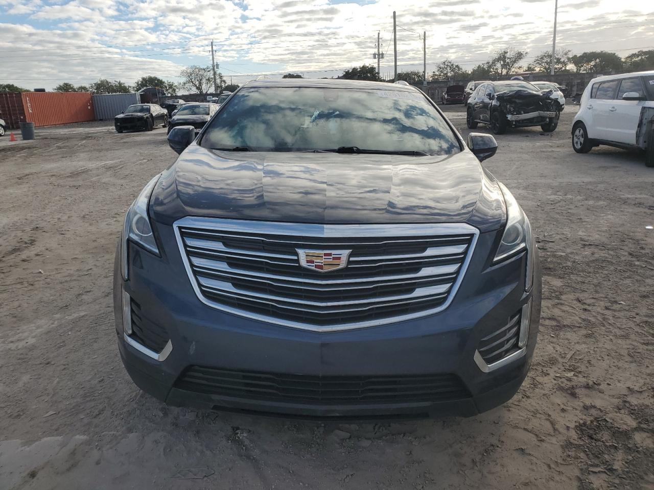 2019 Cadillac XT5 - Image 5