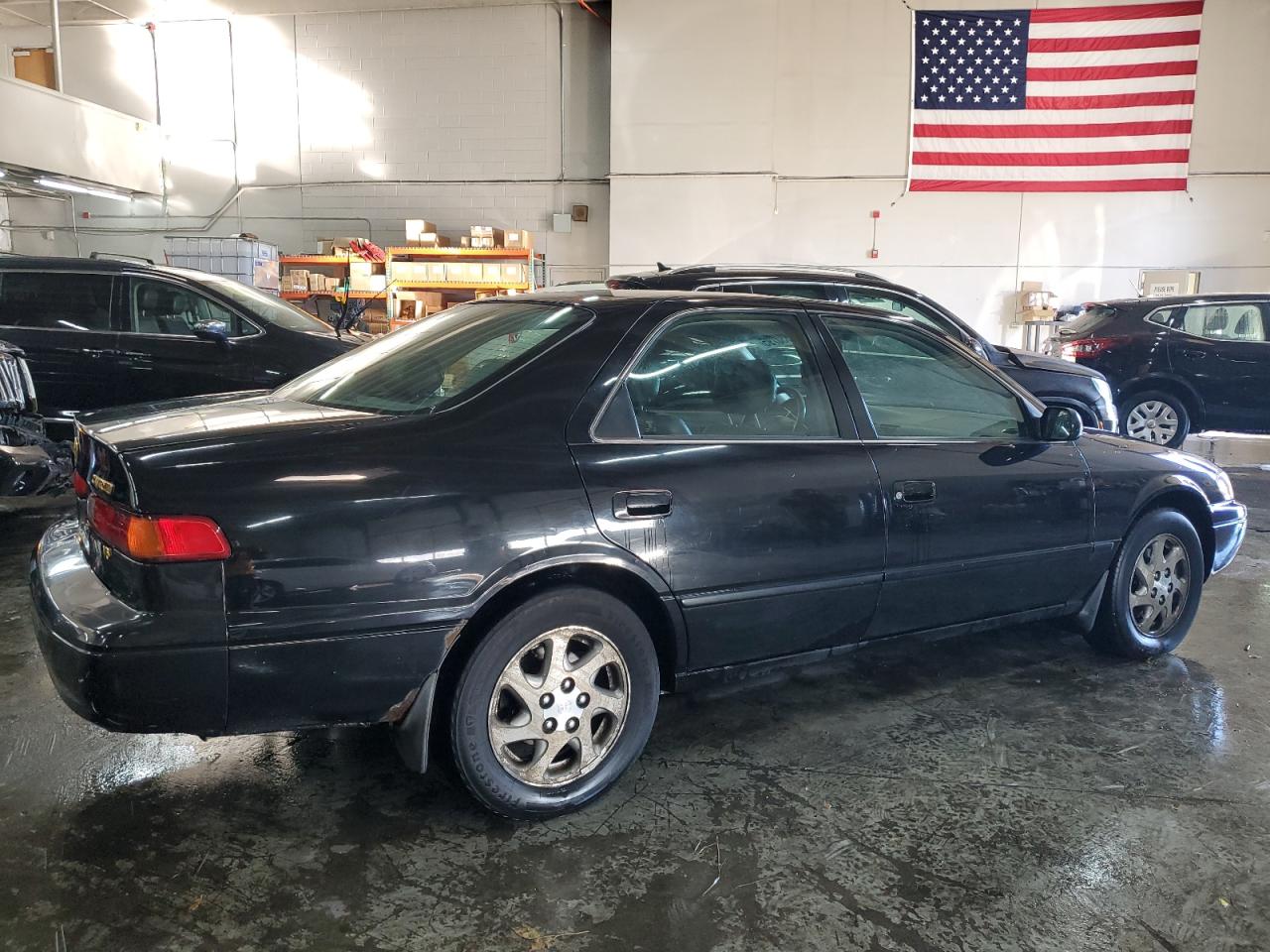 1997 Toyota Camry - Image 3
