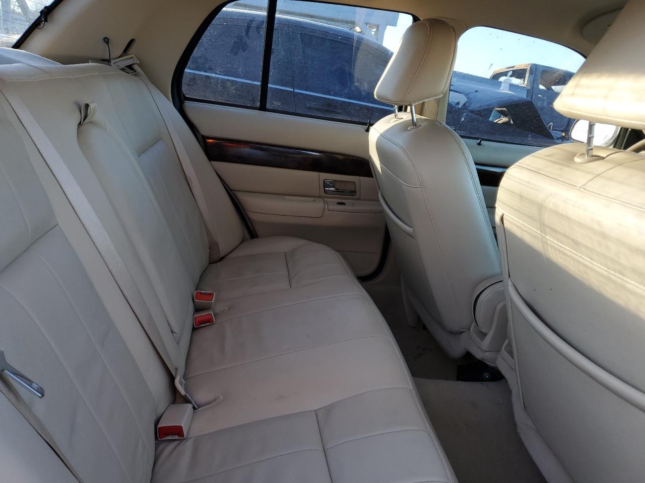 2006 Mercury Grand Marquis - Image 11