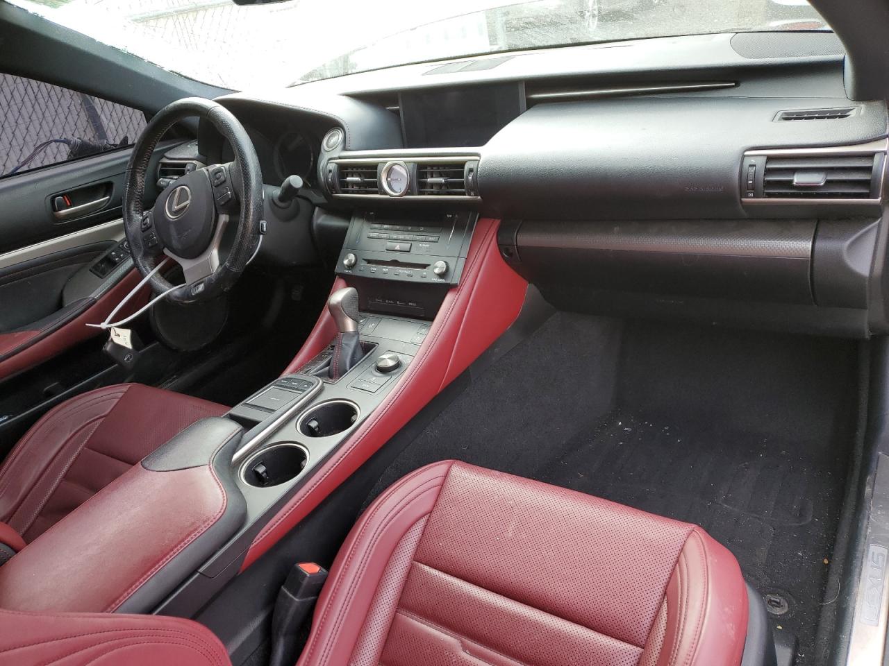 2016 Lexus RC - Image 8