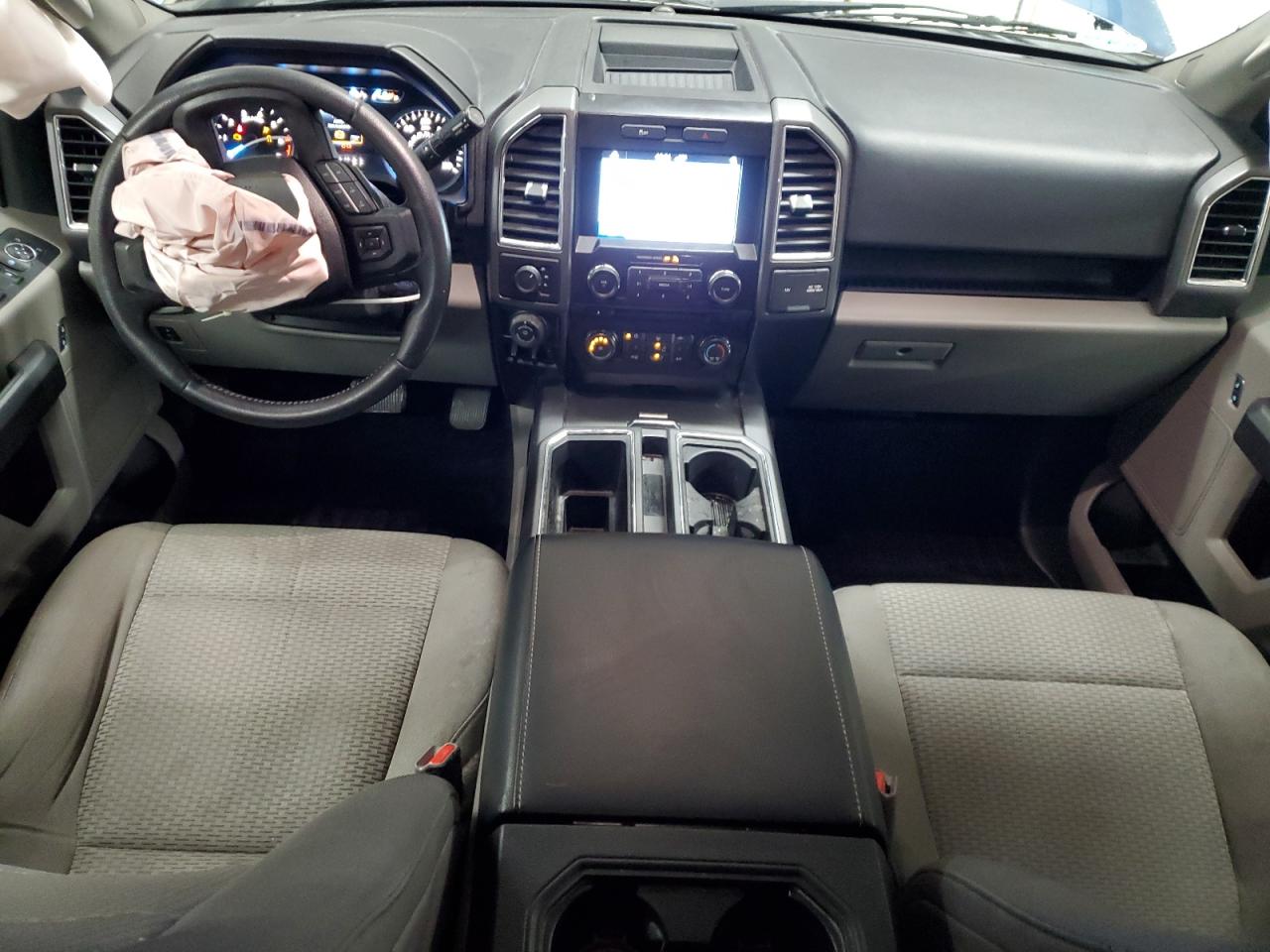 2016 Ford F-150 - Image 8