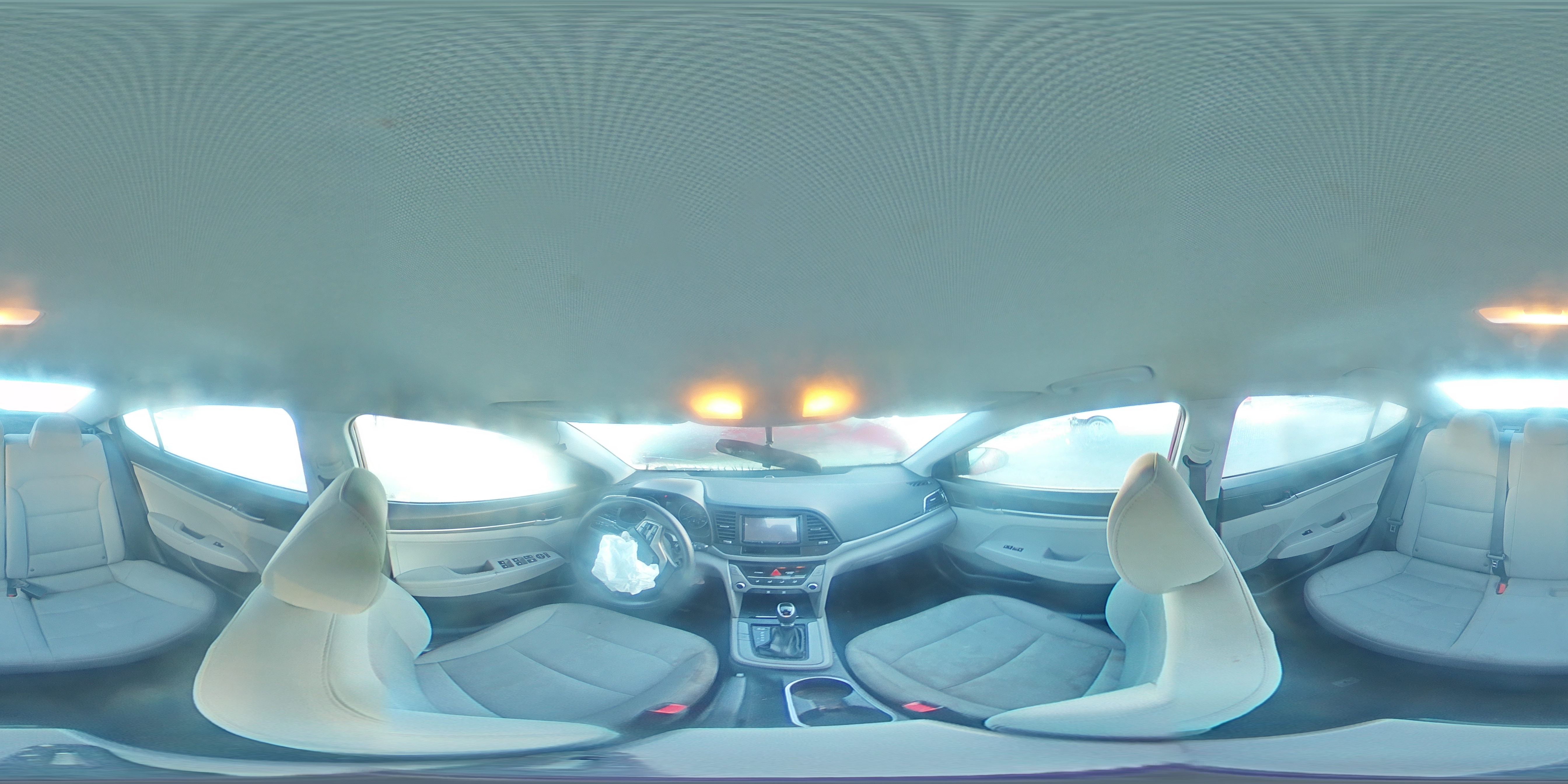 2017 Hyundai Elantra - Image 13