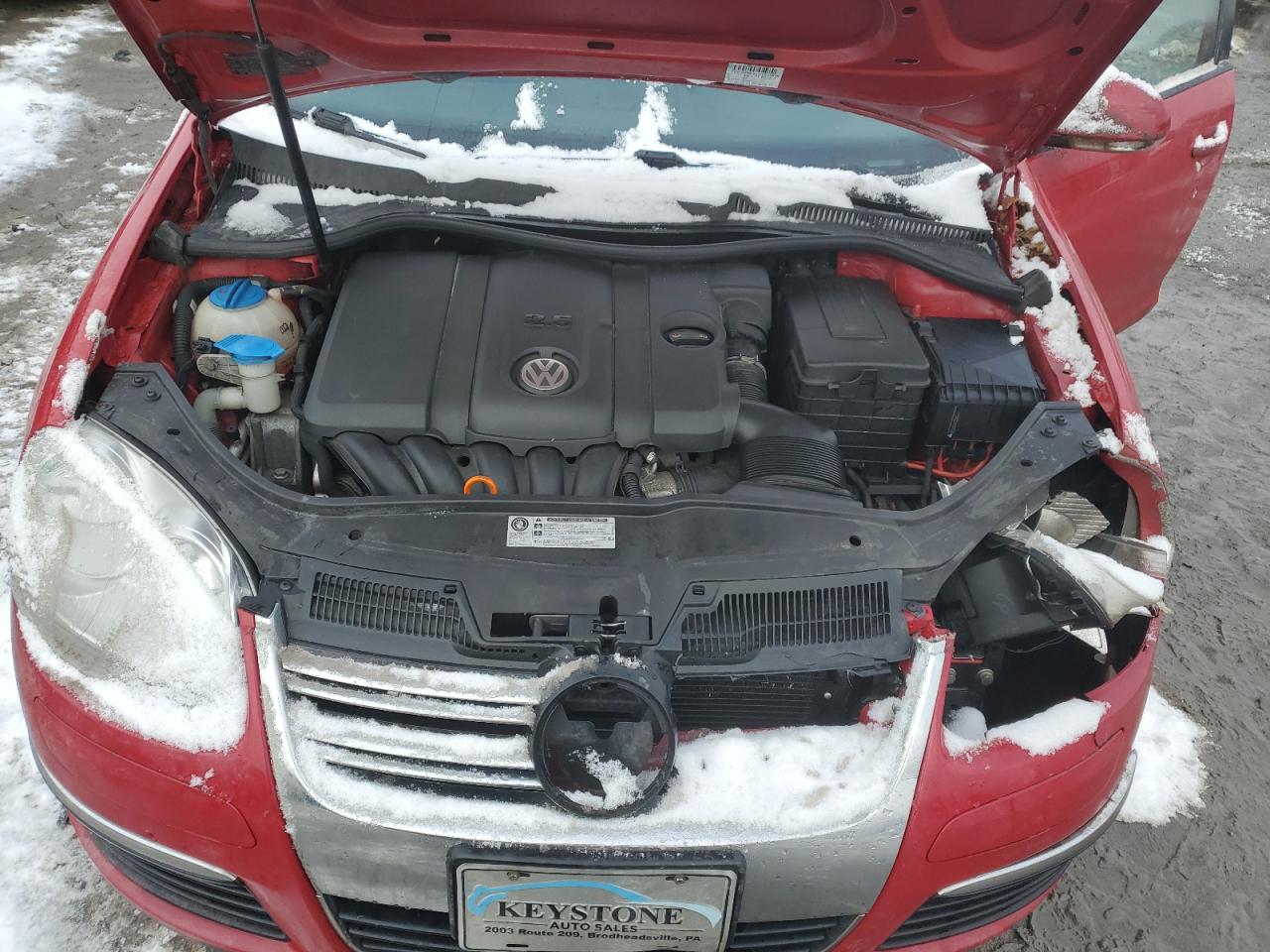 2010 Volkswagen Jetta - Image 11