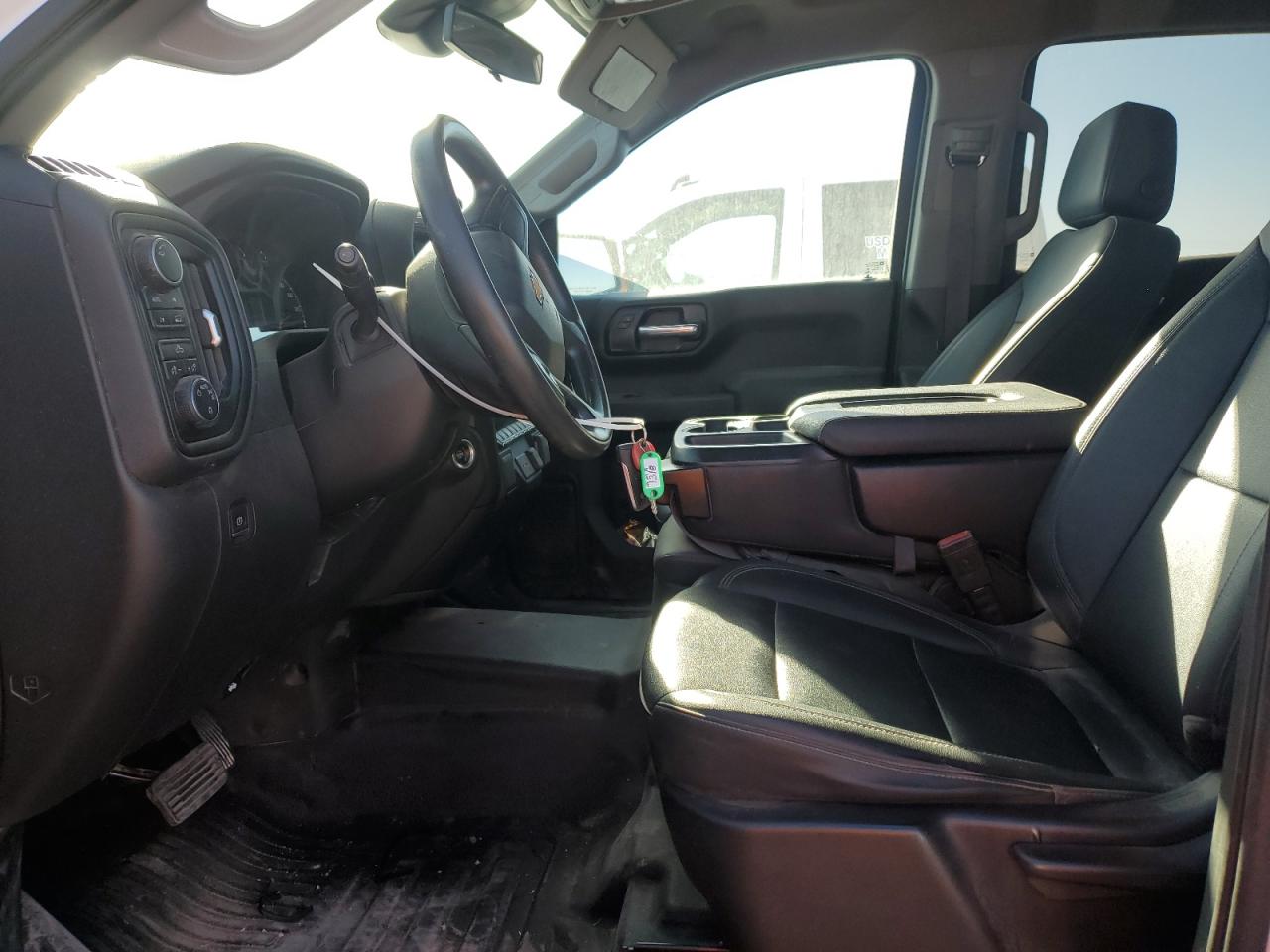2022 Chevrolet Silverado - Image 7