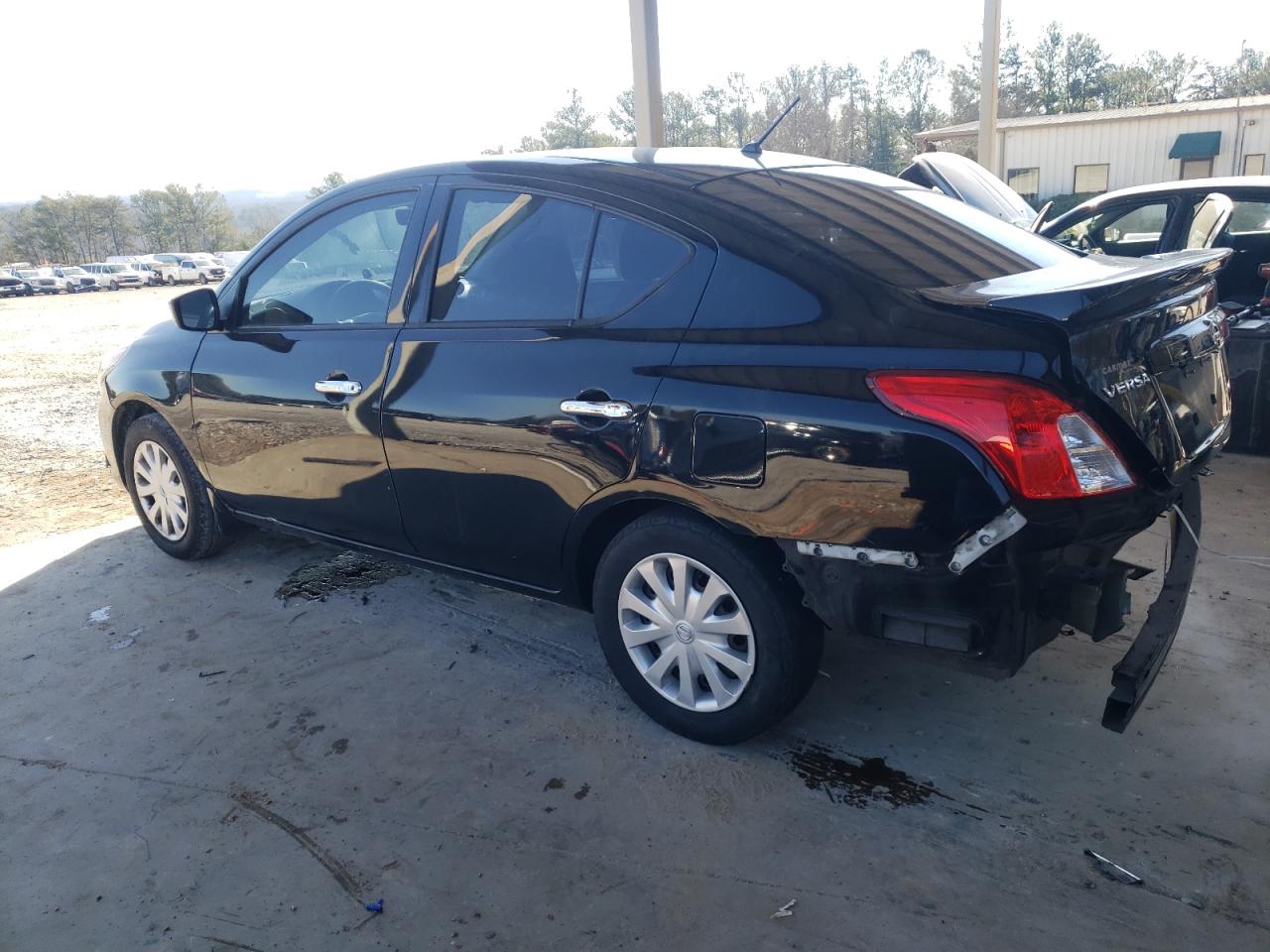 2019 Nissan Versa - Image 2