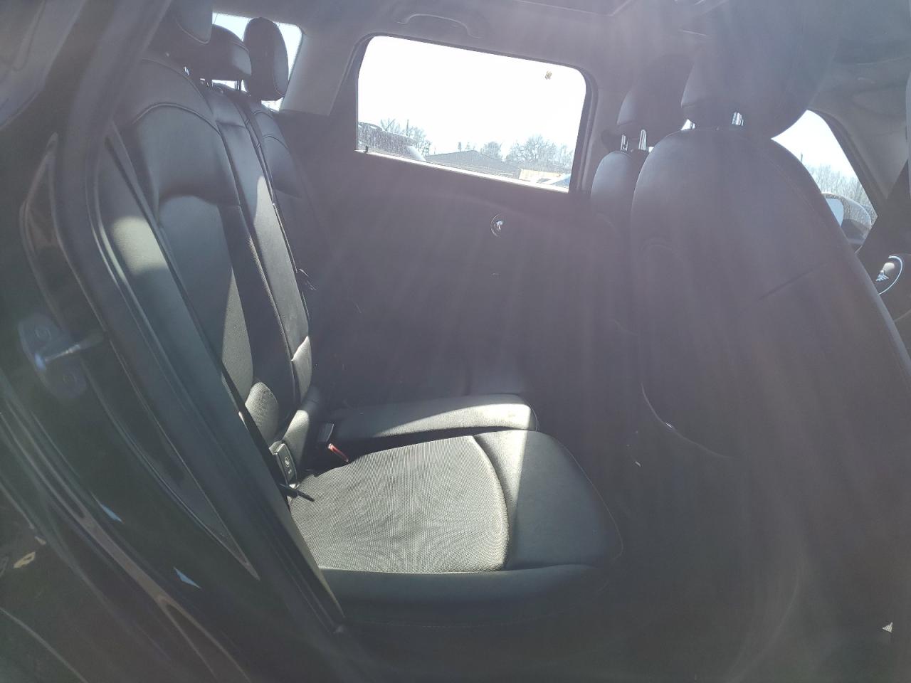 2016 MINI Cooper - Image 10