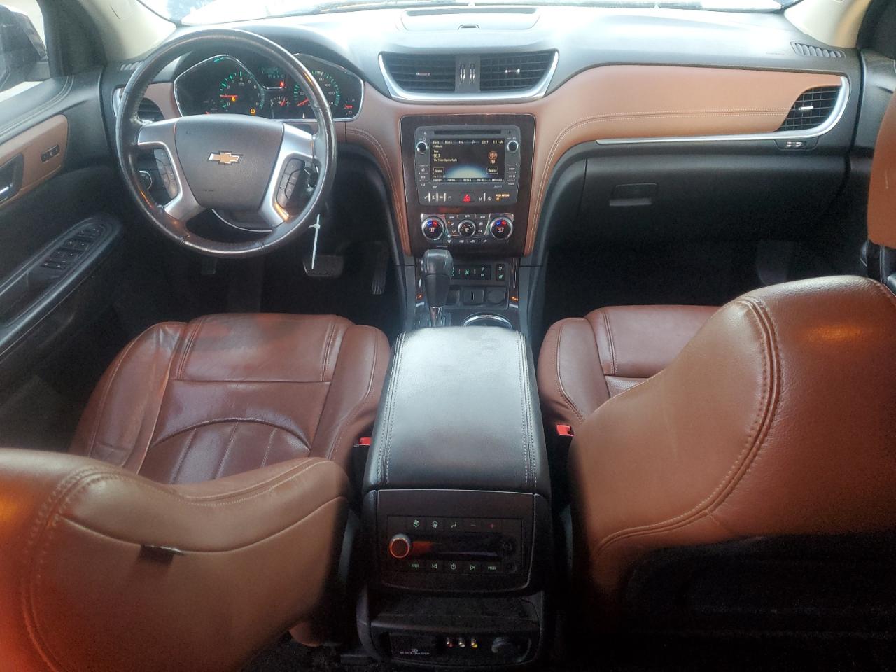 2015 Chevrolet Traverse - Image 8