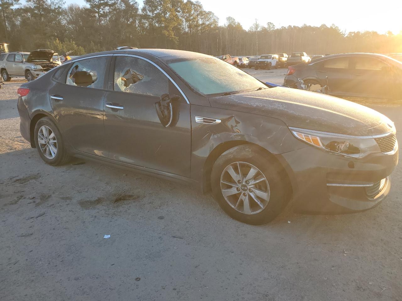 2016 Kia Optima - Image 4