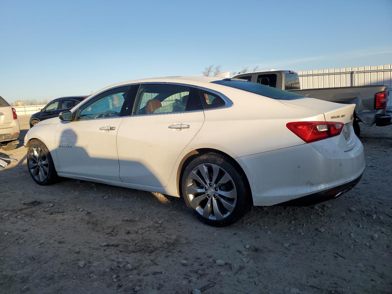 2016 Chevrolet Malibu - Image 2