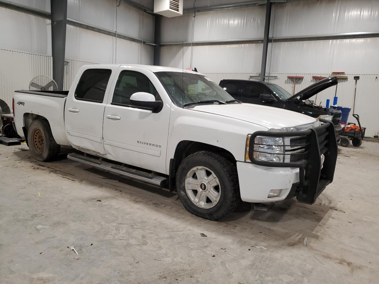 2013 Chevrolet Silverado - Image 4