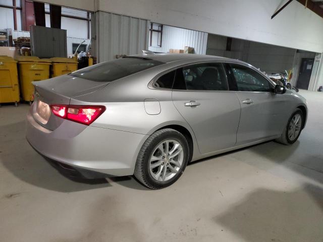  CHEVROLET MALIBU 2018 Srebrny