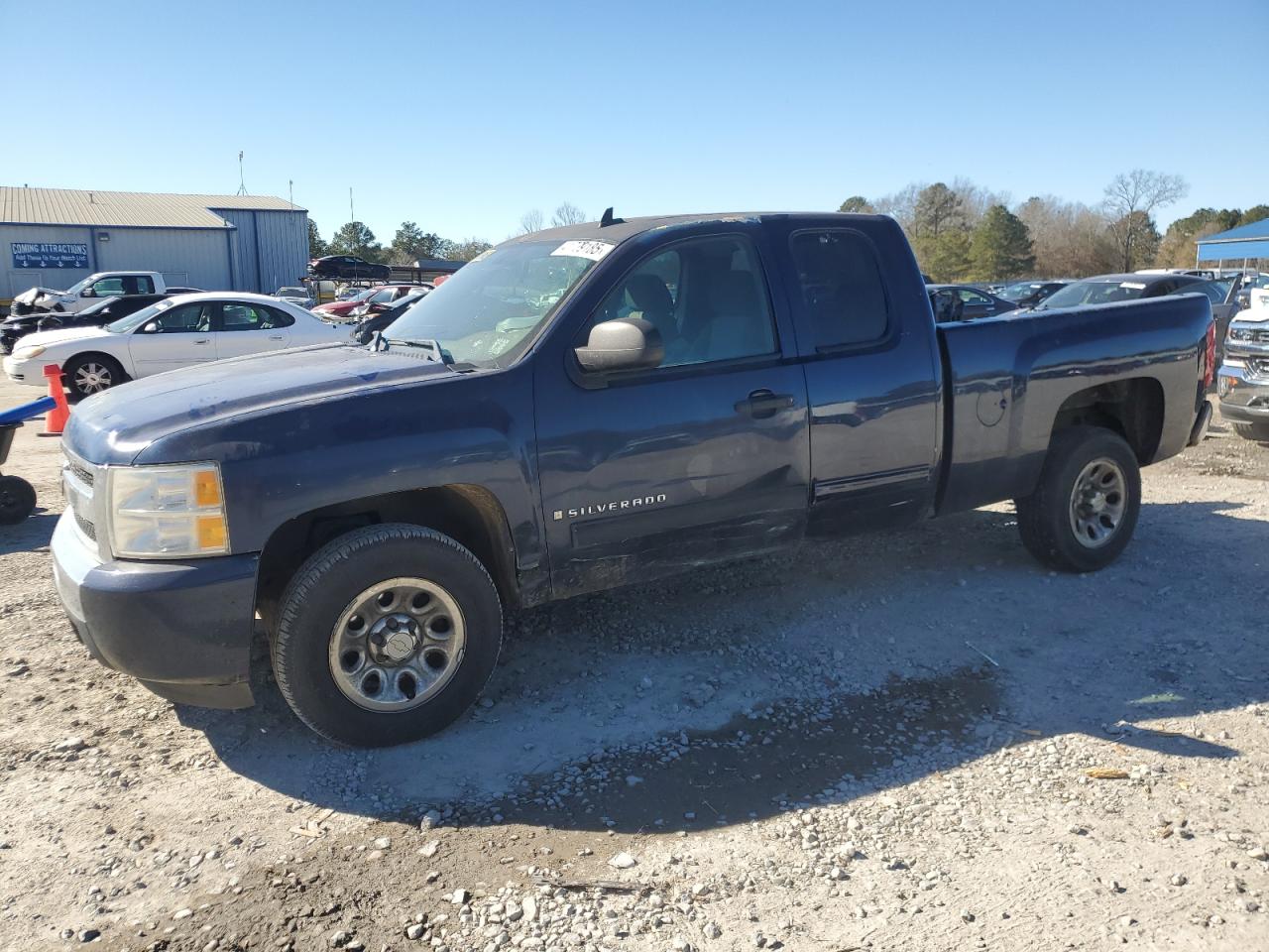 2009 Chevrolet Silverado - Image 1