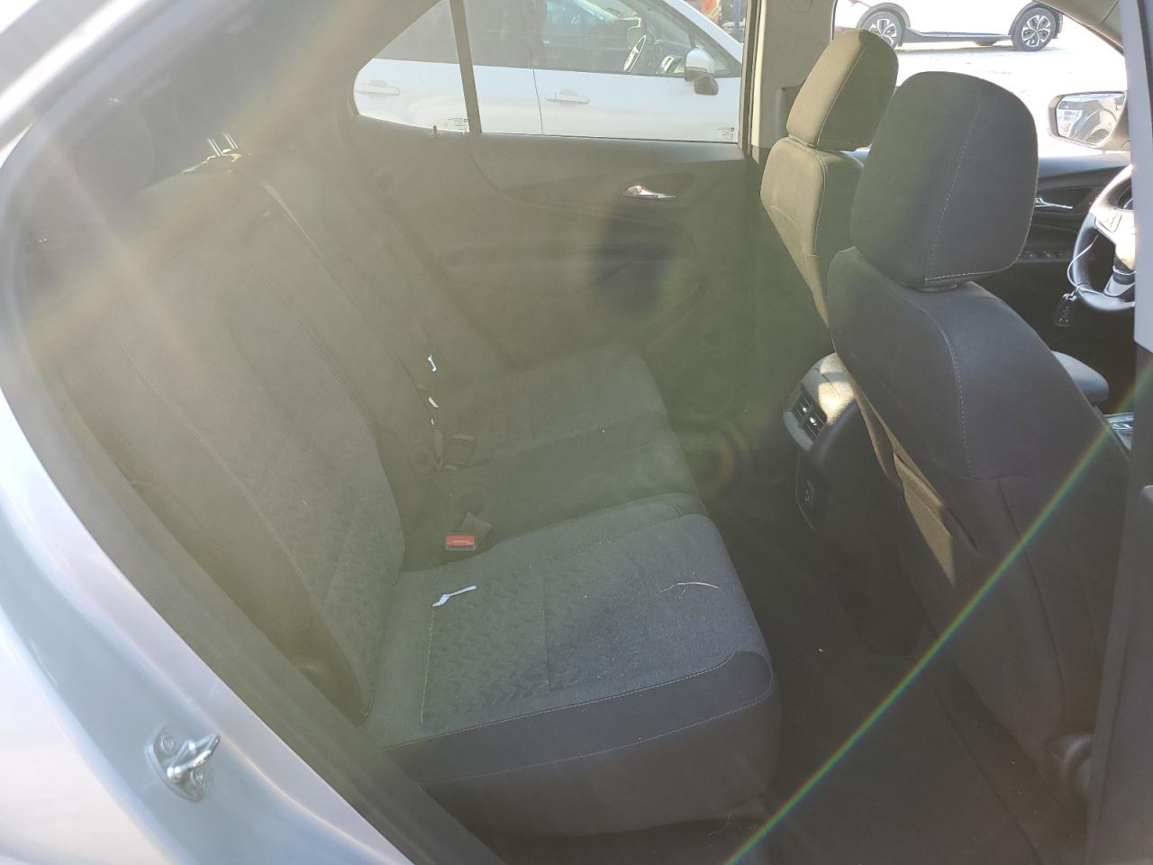 2022 Chevrolet Equinox - Image 10