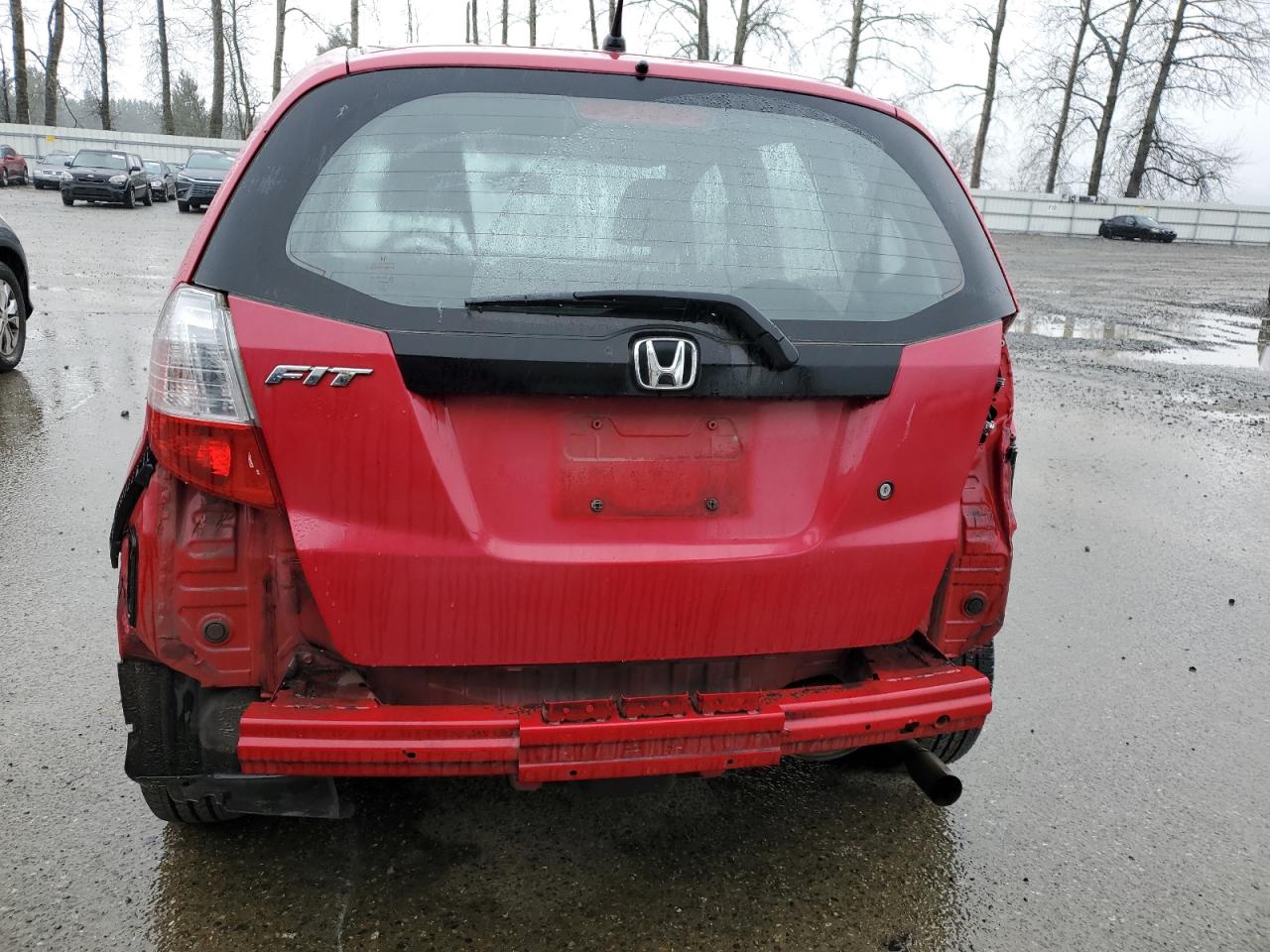 2010 Honda Fit - Image 6