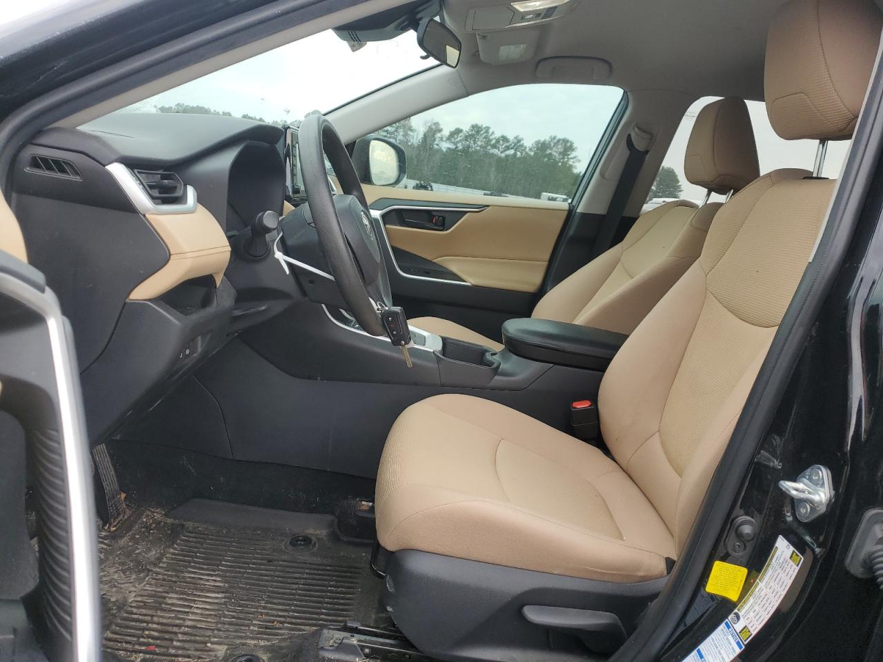 2022 Toyota RAV 4 - Image 7