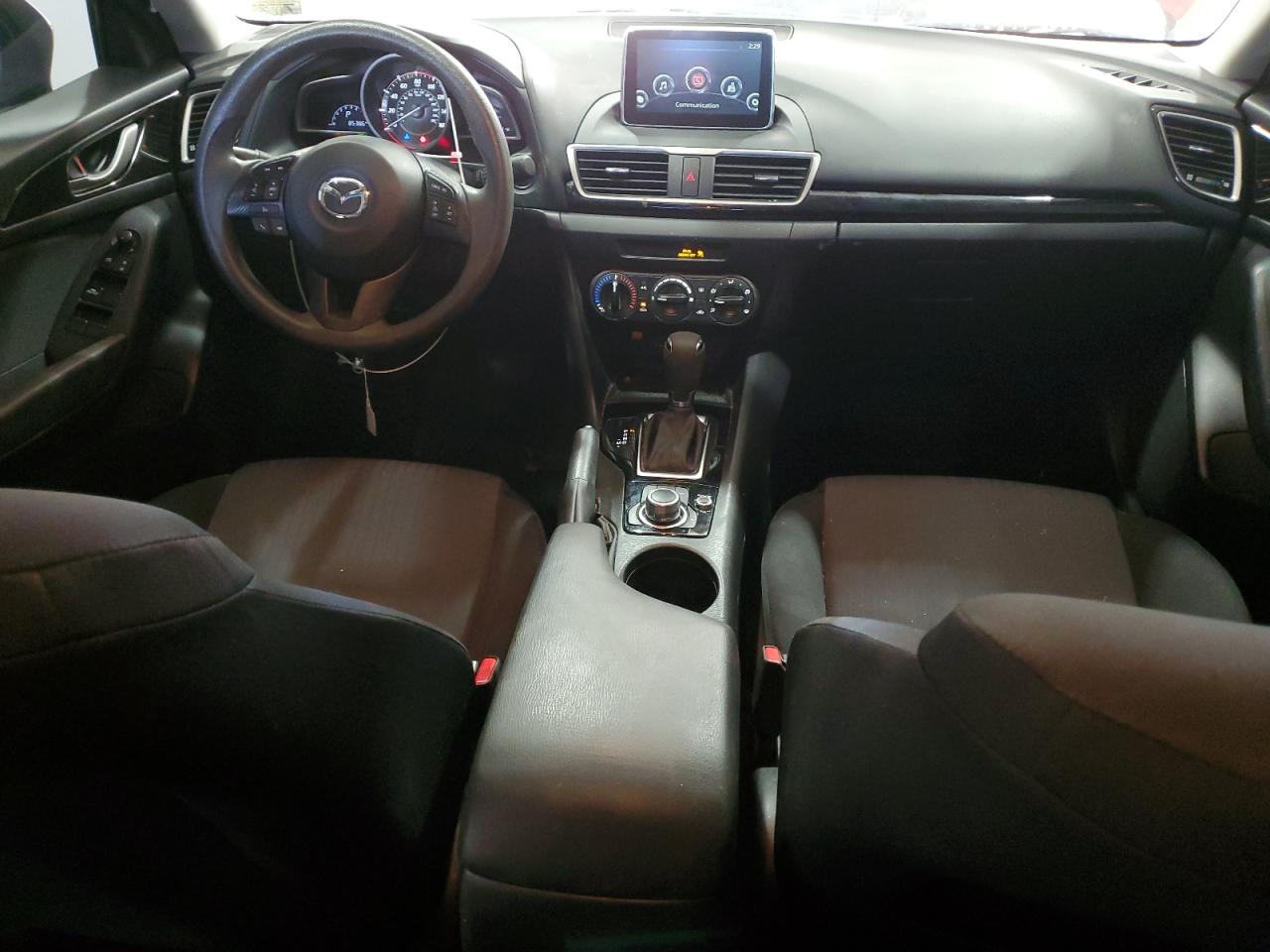 2016 Mazda 3 - Image 8