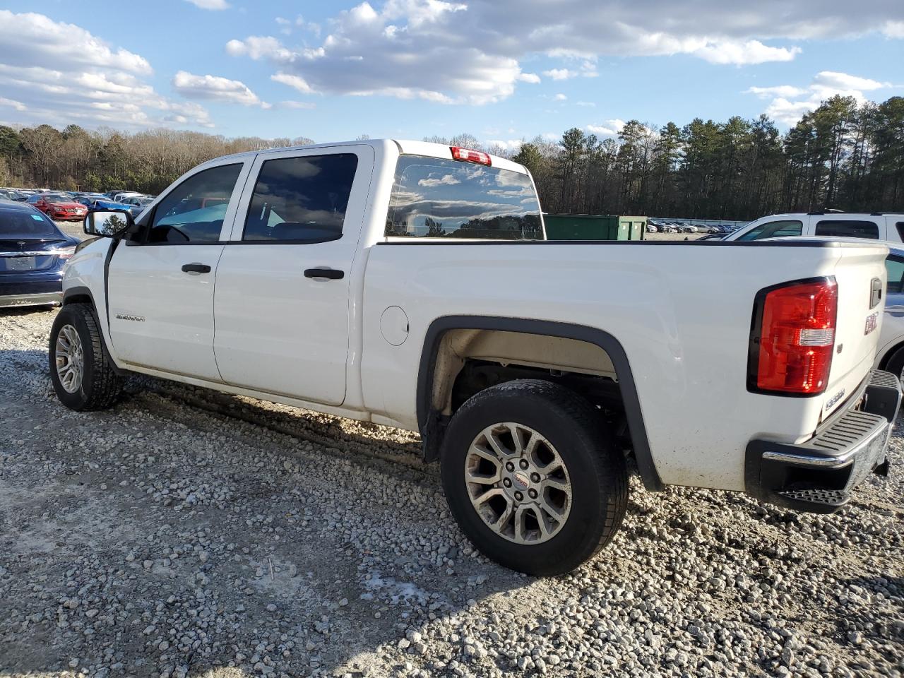 2014 GMC Sierra - Image 2