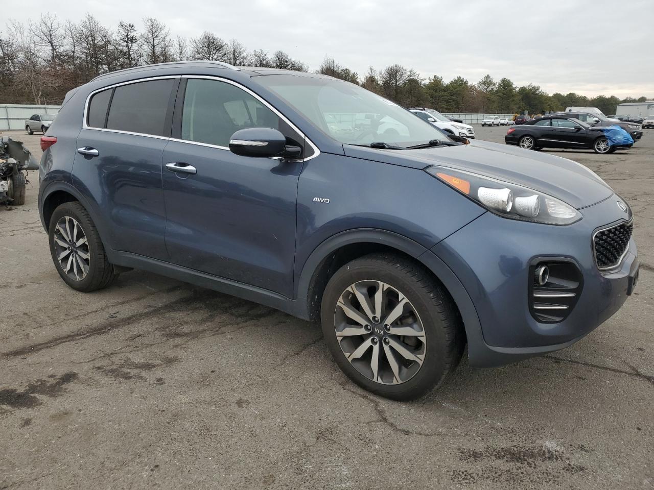 VIN KNDPNCAC4H7033449 2017 KIA SPORTAGE no.4