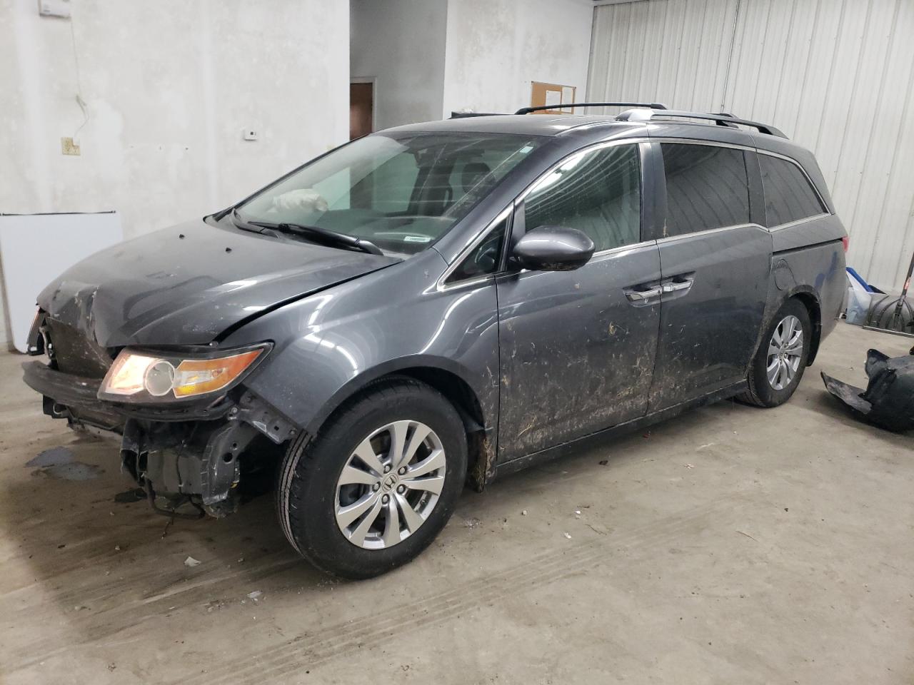 2017 Honda Odyssey - Image 1