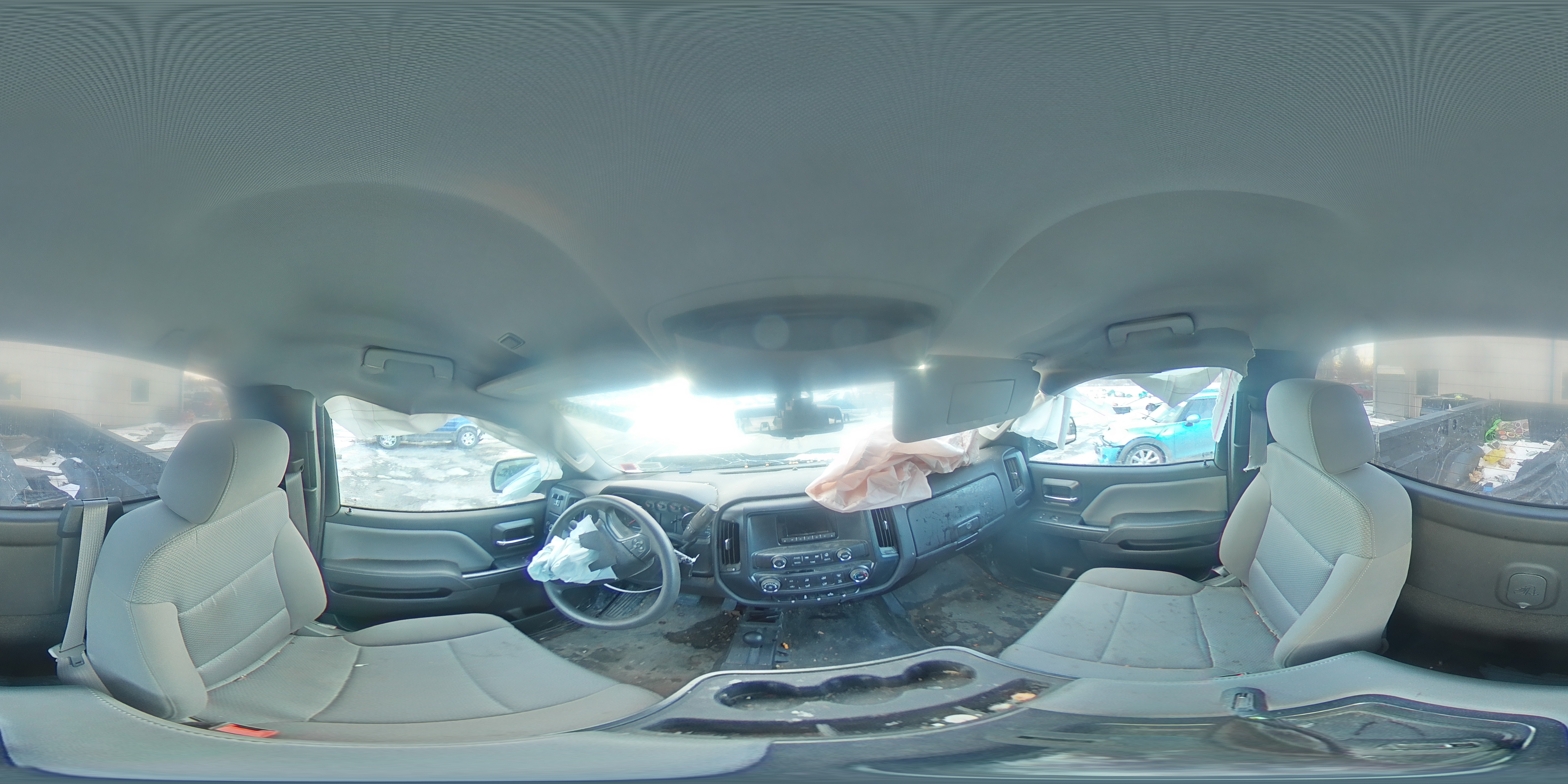 2015 Chevrolet Silverado - Image 13