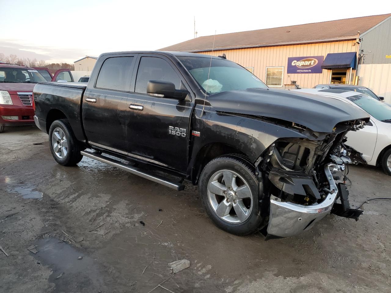 2016 RAM 1500 - Image 4