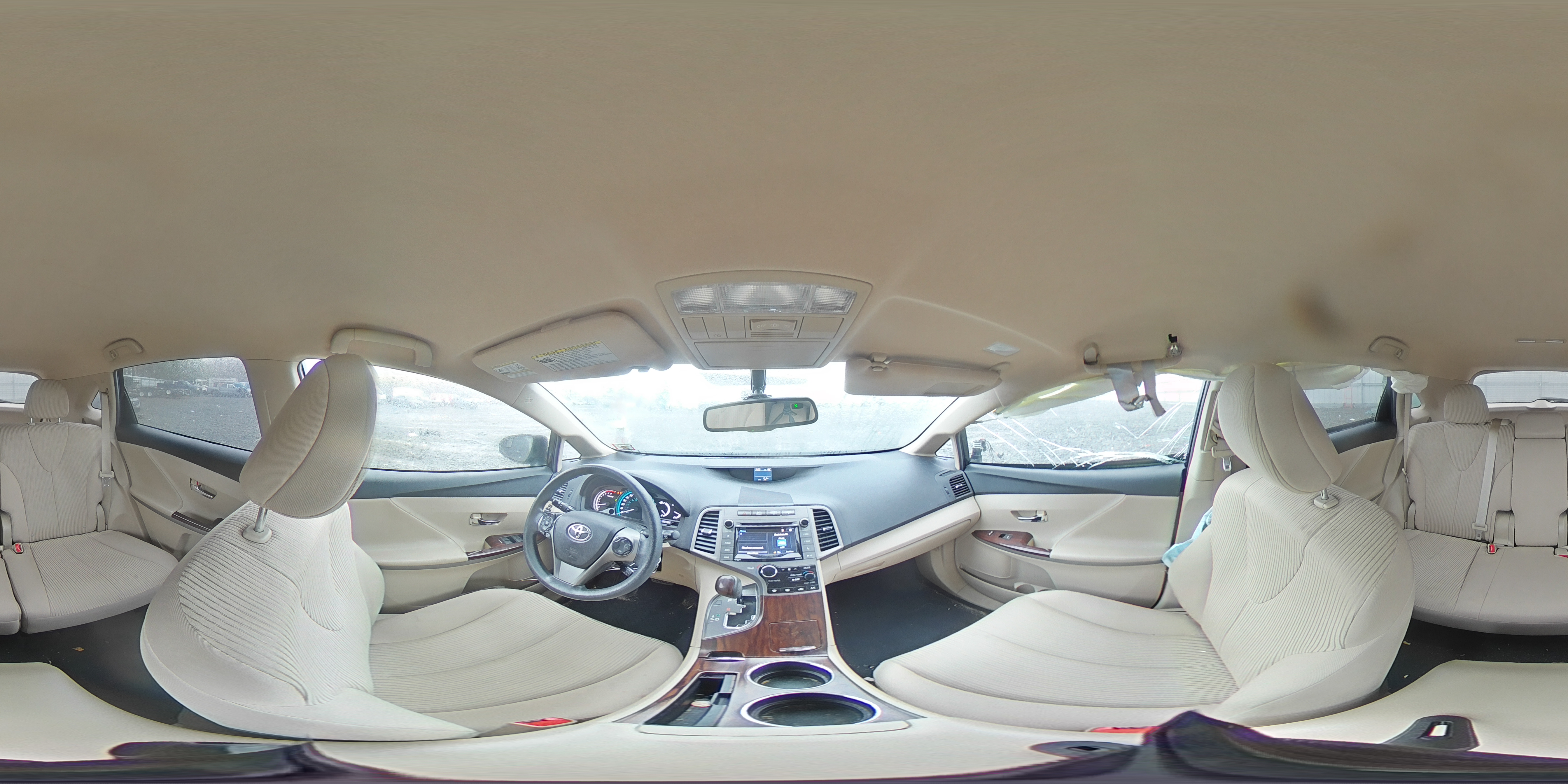 2015 Toyota Venza - Image 13