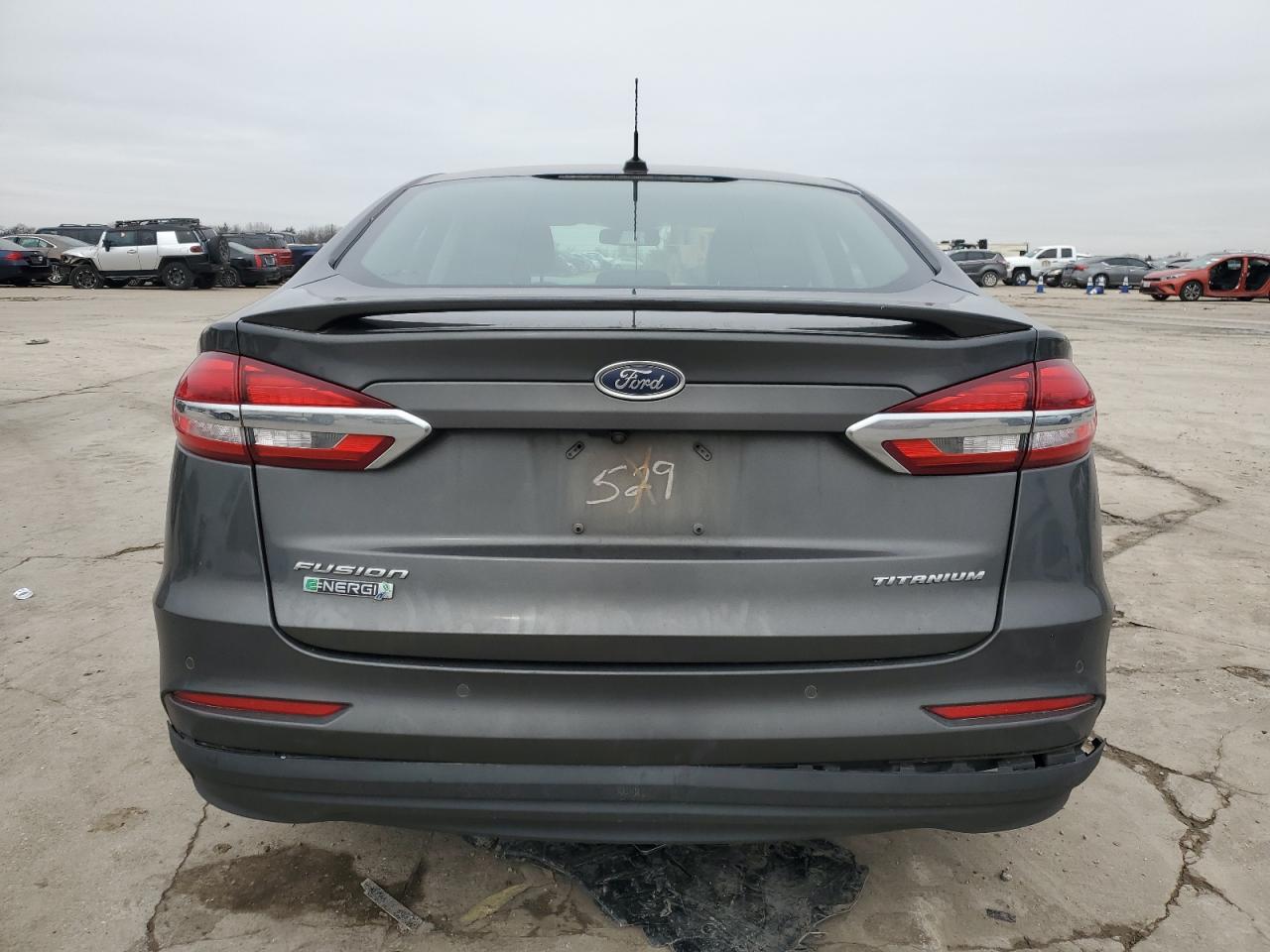 2019 Ford Fusion - Image 6