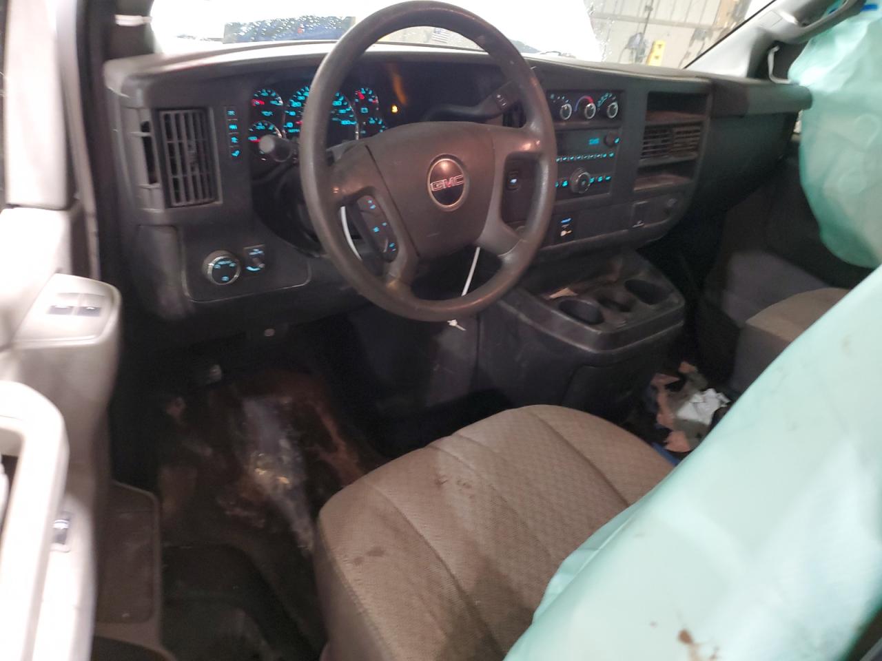 2017 GMC Savana - Image 8